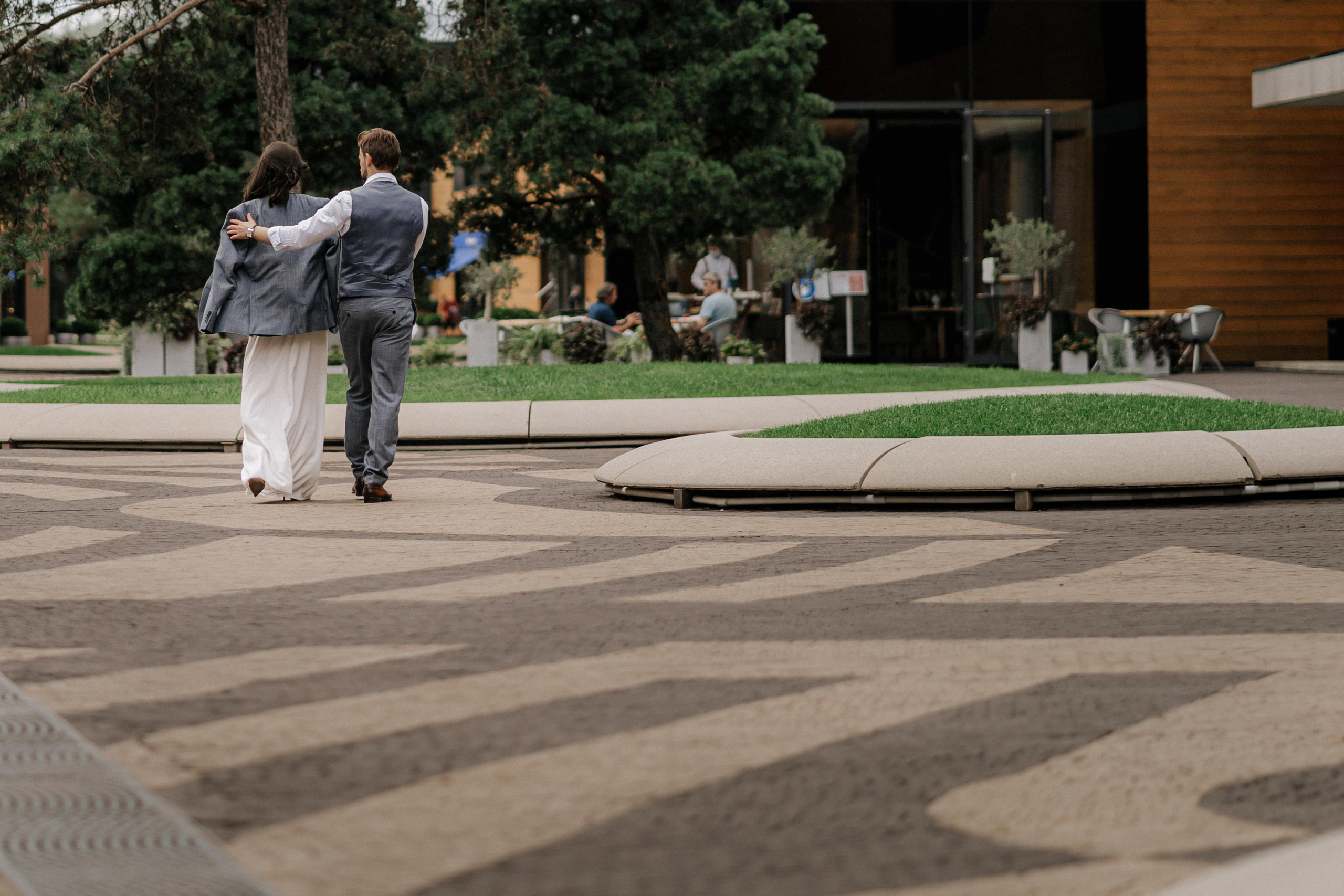 Fervent August. Wedding & Documentary Photographer based in Nuremberg — available across Europe & Turkey | Vitalii Nasonov