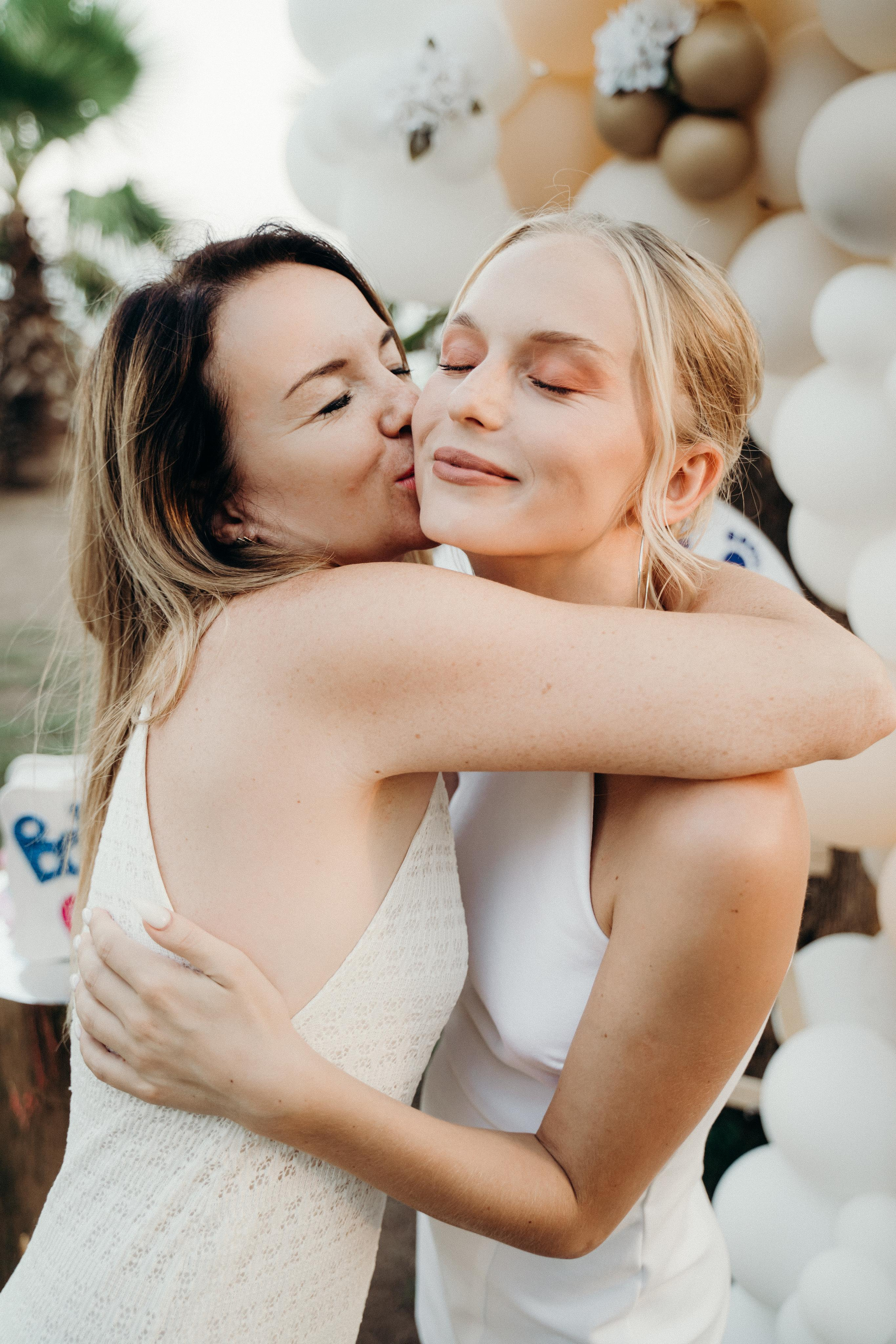 Its a Girl!. Wedding & Documentary Photographer based in Nuremberg — available across Europe & Turkey | Vitalii Nasonov