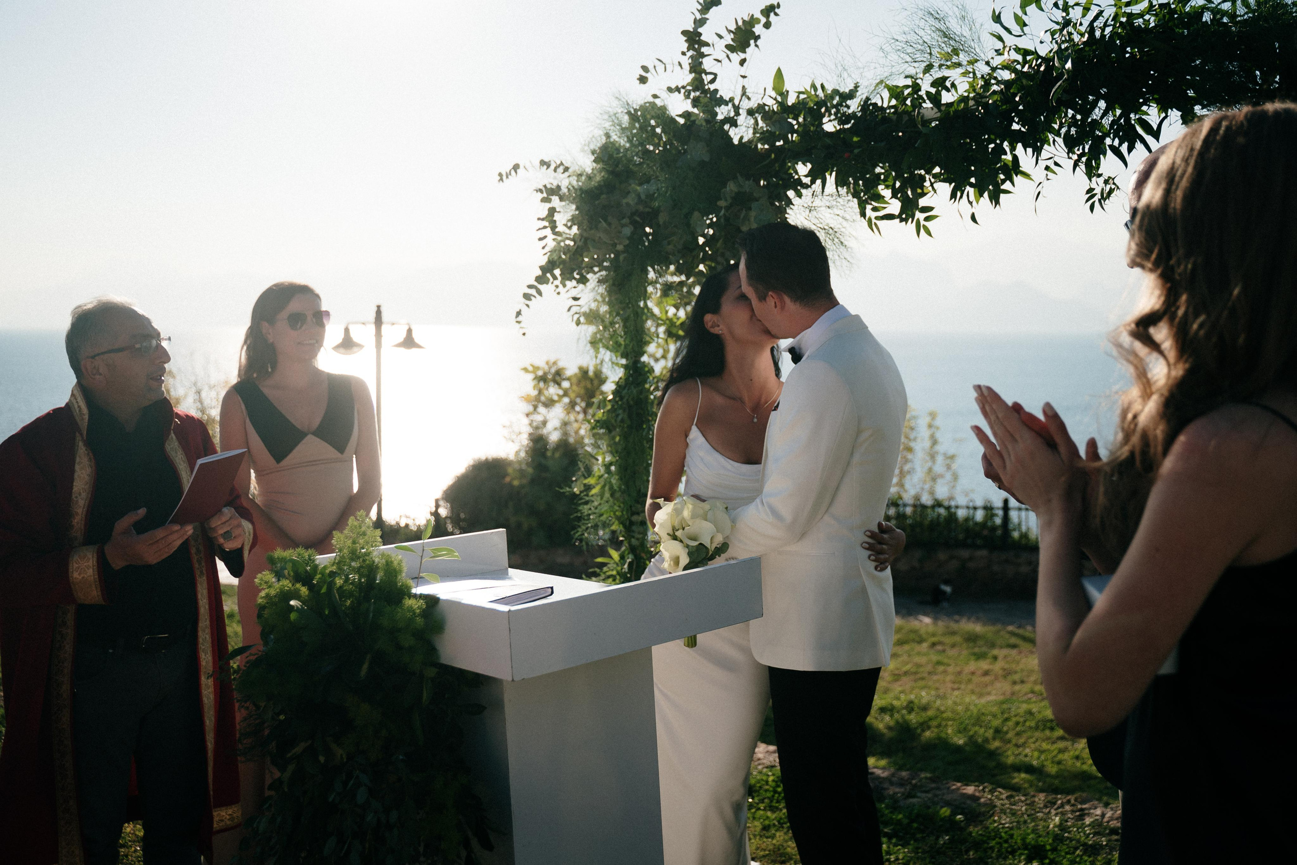 Streets of Antalya. Wedding & Documentary Photographer based in Nuremberg — available across Europe & Turkey | Vitalii Nasonov