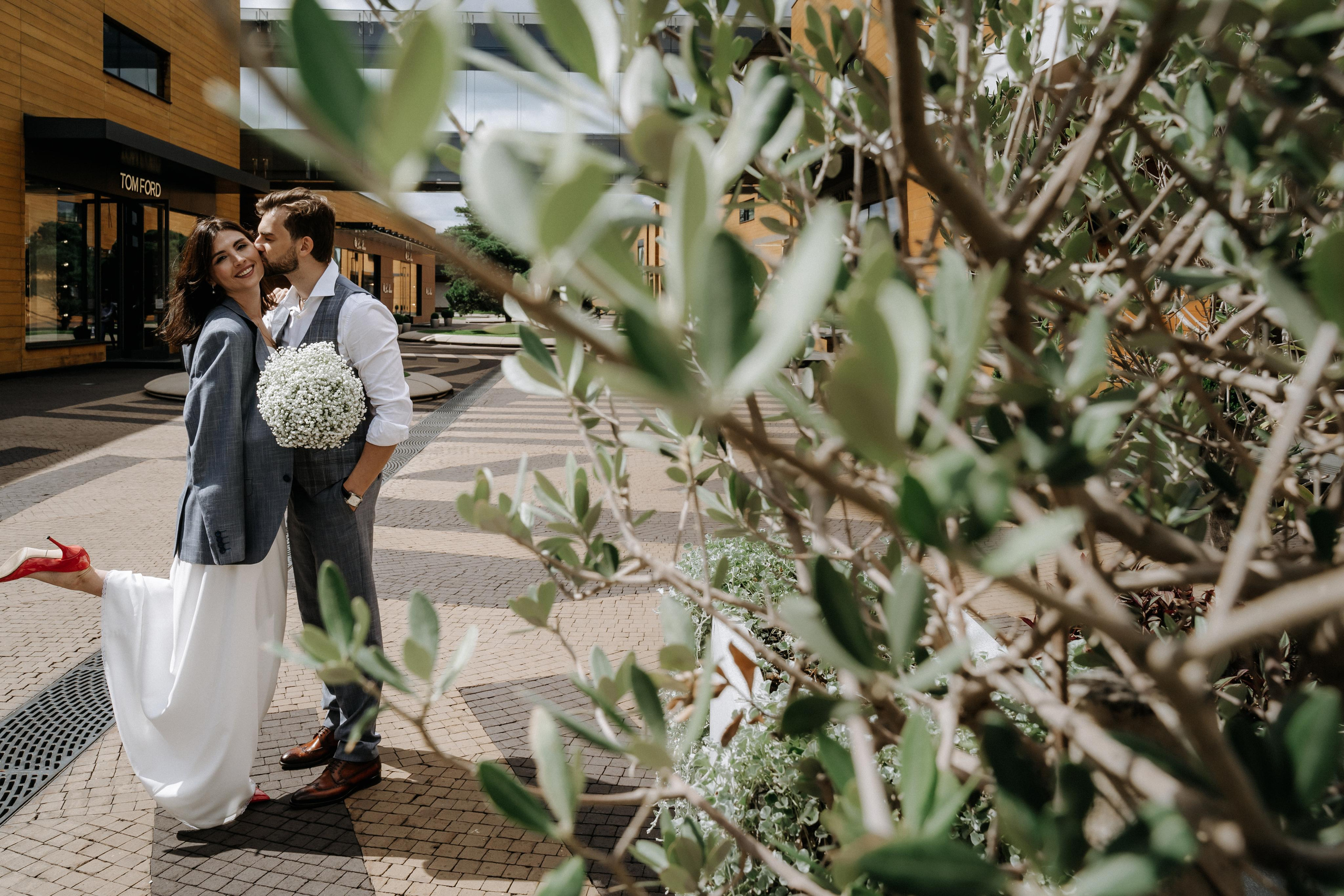 Fervent August. Wedding & Documentary Photographer based in Nuremberg — available across Europe & Turkey | Vitalii Nasonov