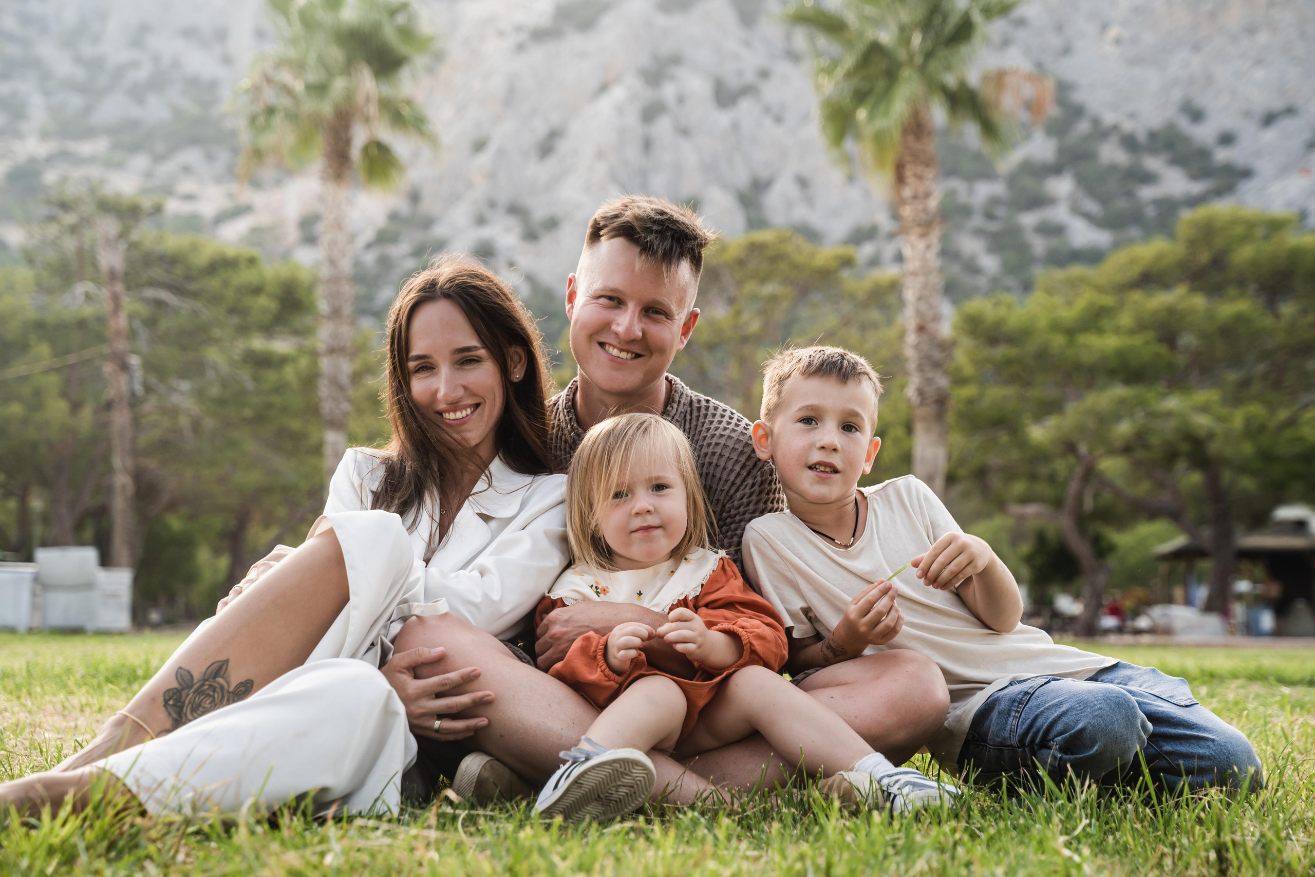 Hearts of four. Wedding & Documentary Photographer based in Nuremberg — available across Europe & Turkey | Vitalii Nasonov