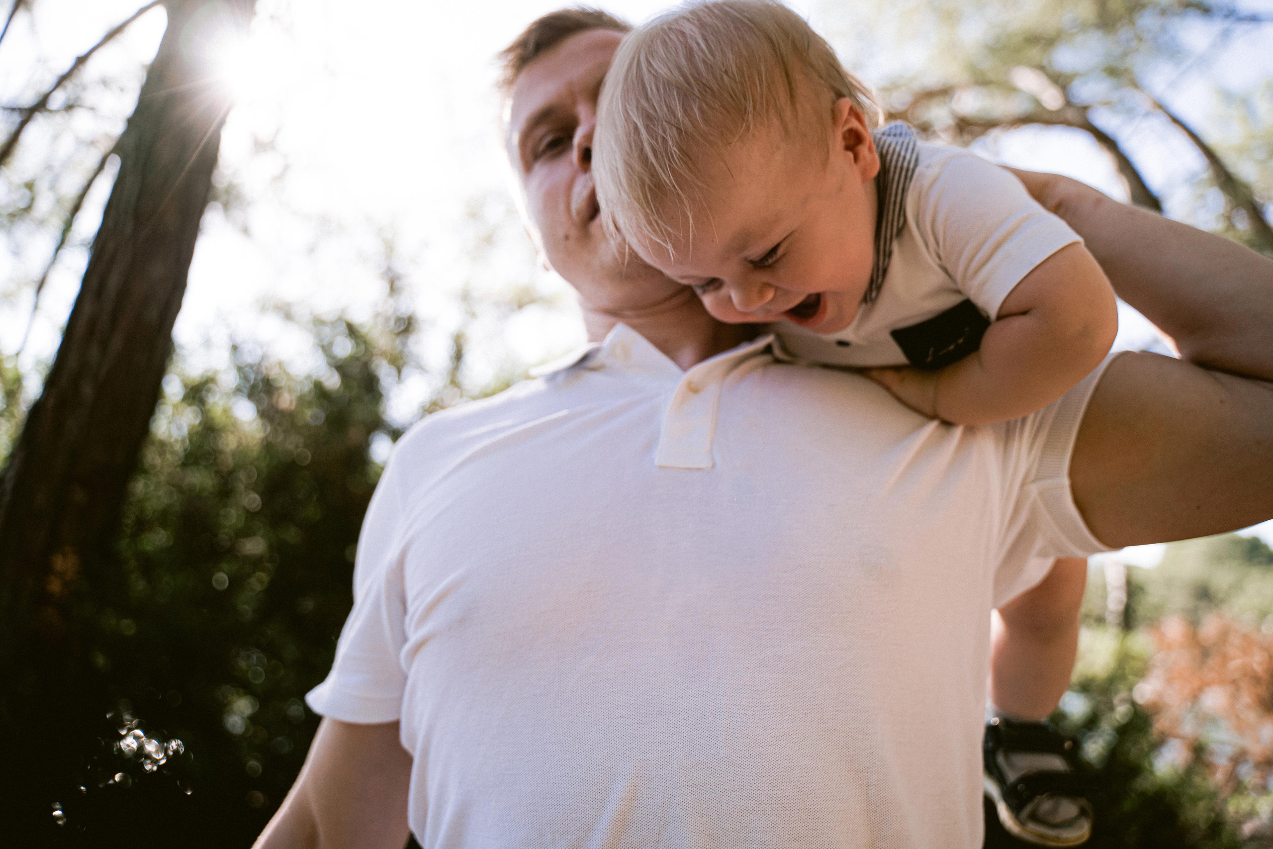 Sour strawberries in Phaselis. Kemer. Wedding & Documentary Photographer based in Nuremberg — available across Europe & Turkey | Vitalii Nasonov
