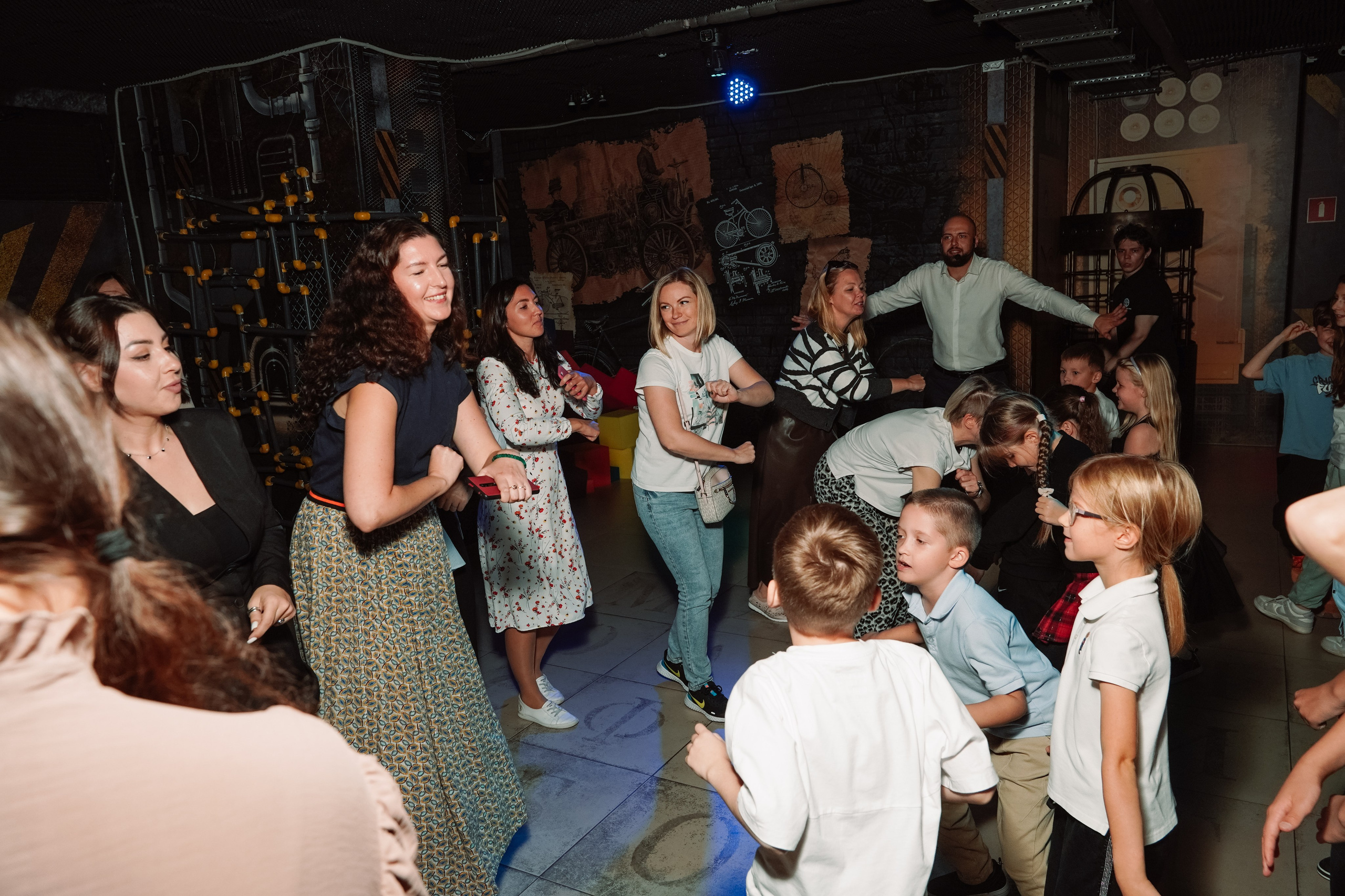 PEKA_POHUDEL. Фото | Видео Контент Мишель Ватаманюк