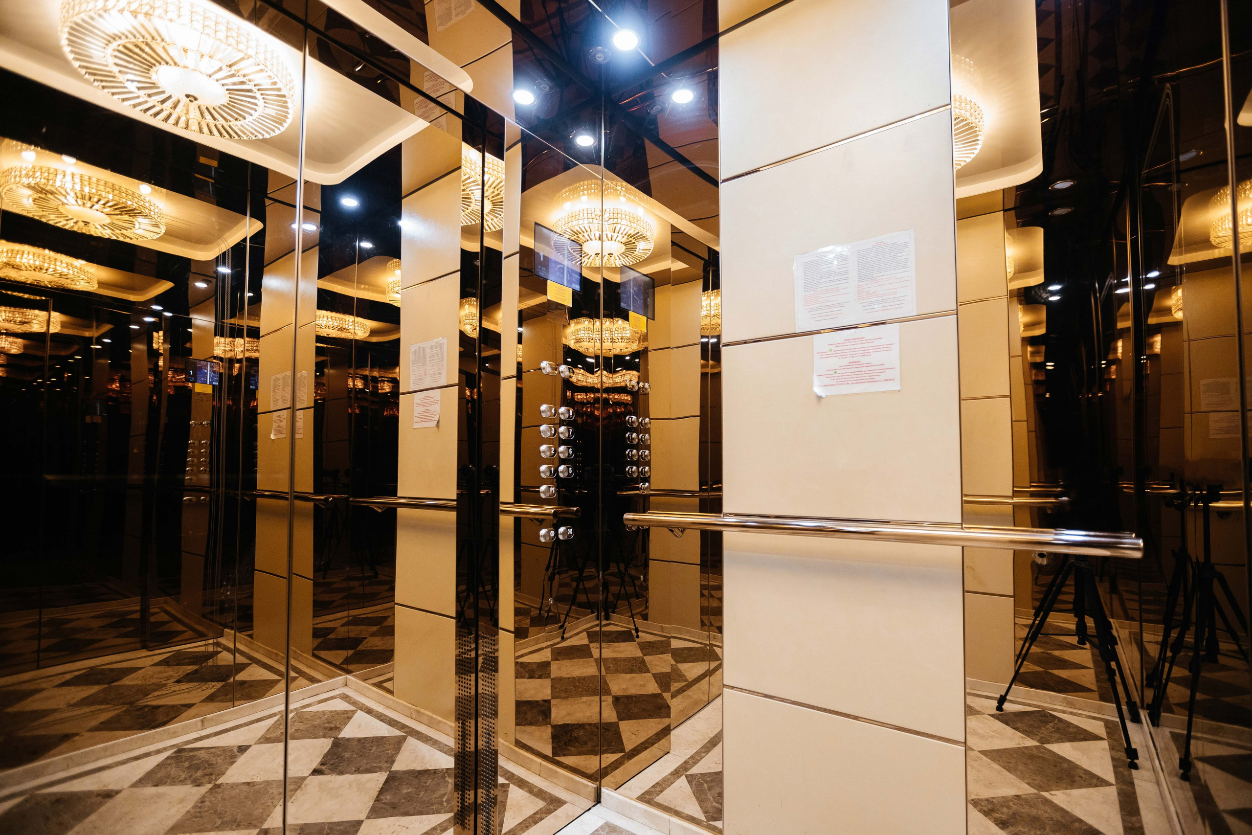 Проект 4. Lift Master. Дата: март 2023. Профессиональный фотограф в городе Астана/Алматы Даурен Сембаев