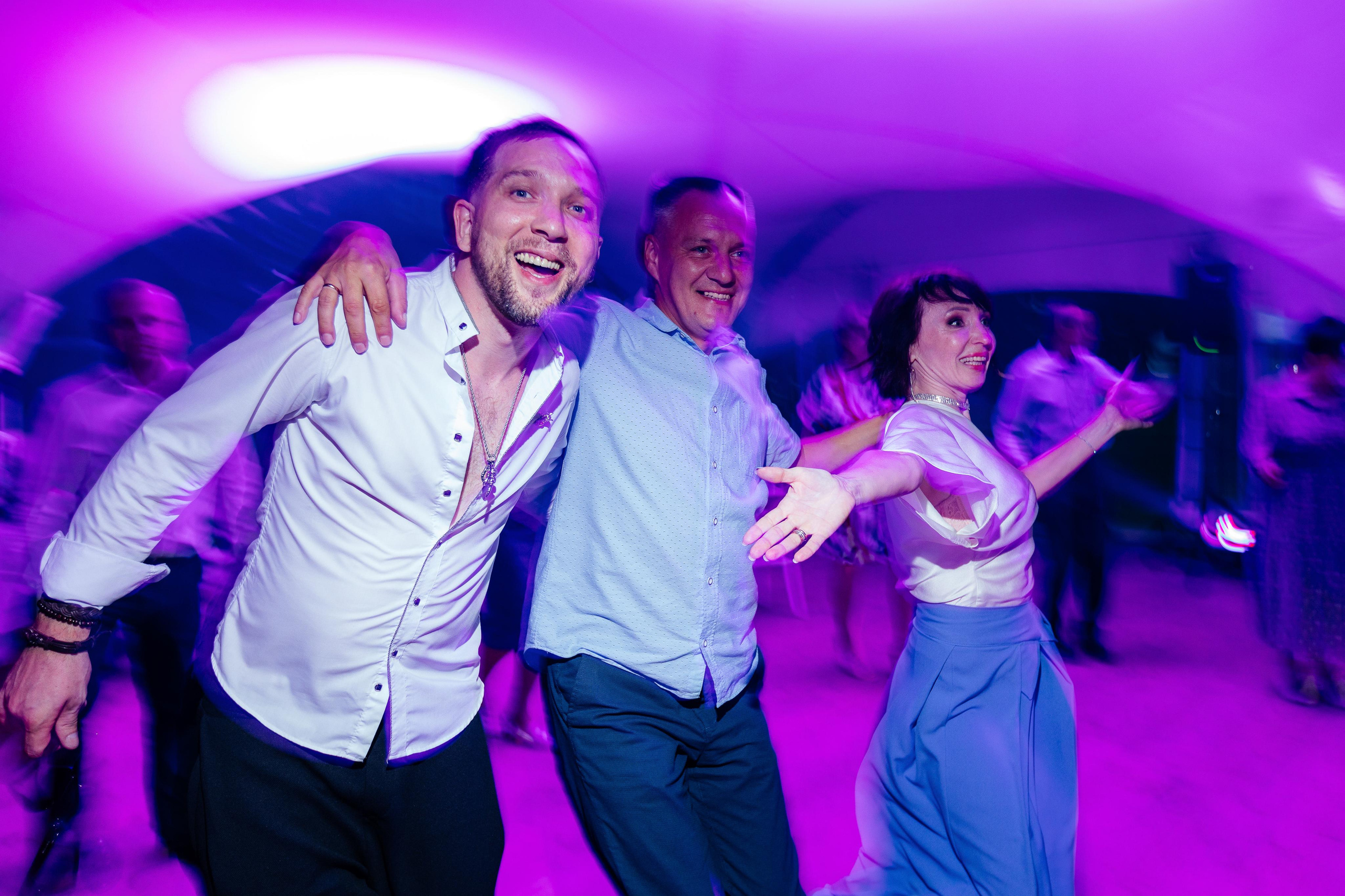 Екатерина и Артем. Свадебный и репортажный фотограф Евгений Петров