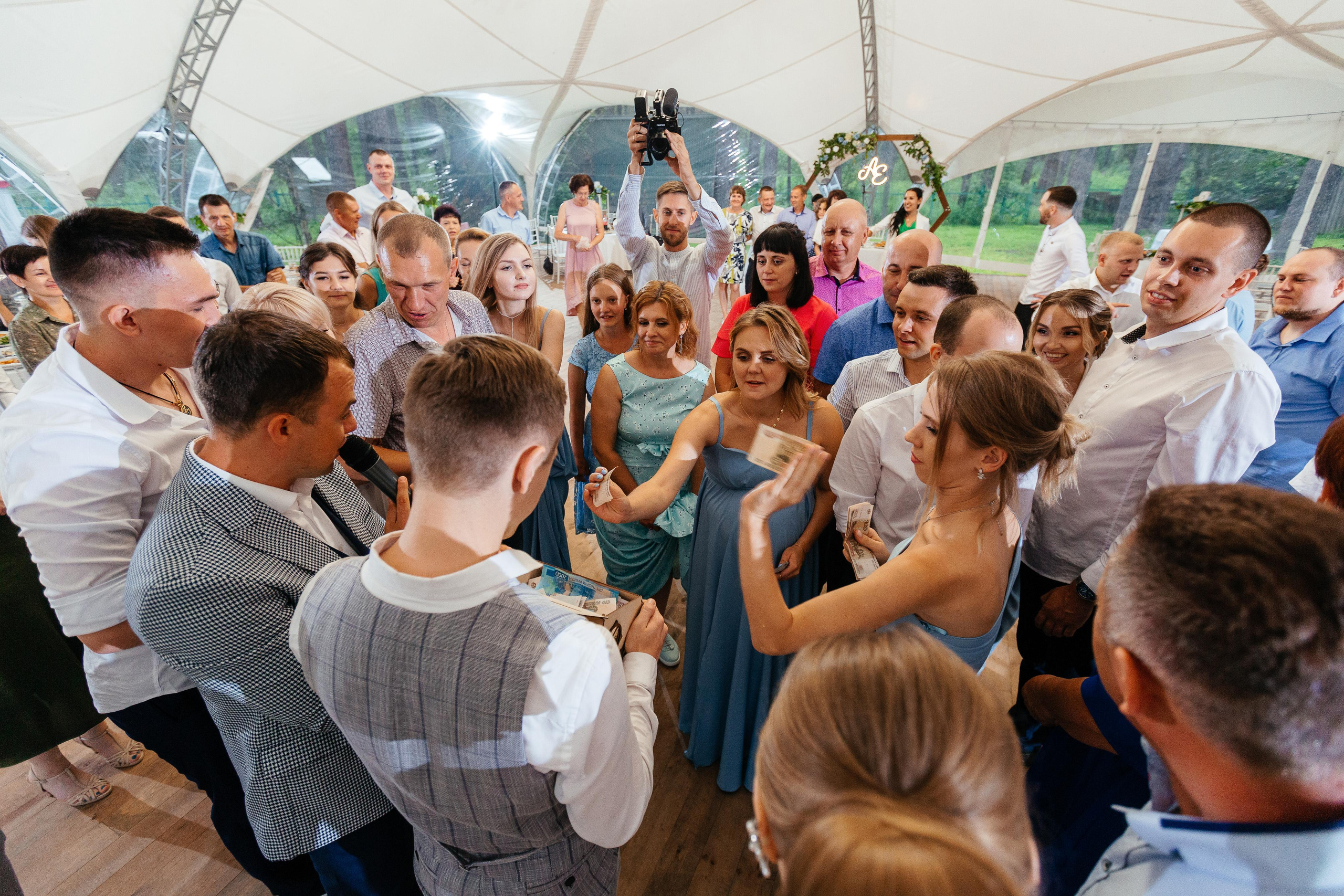 Екатерина и Артем. Свадебный и репортажный фотограф Евгений Петров
