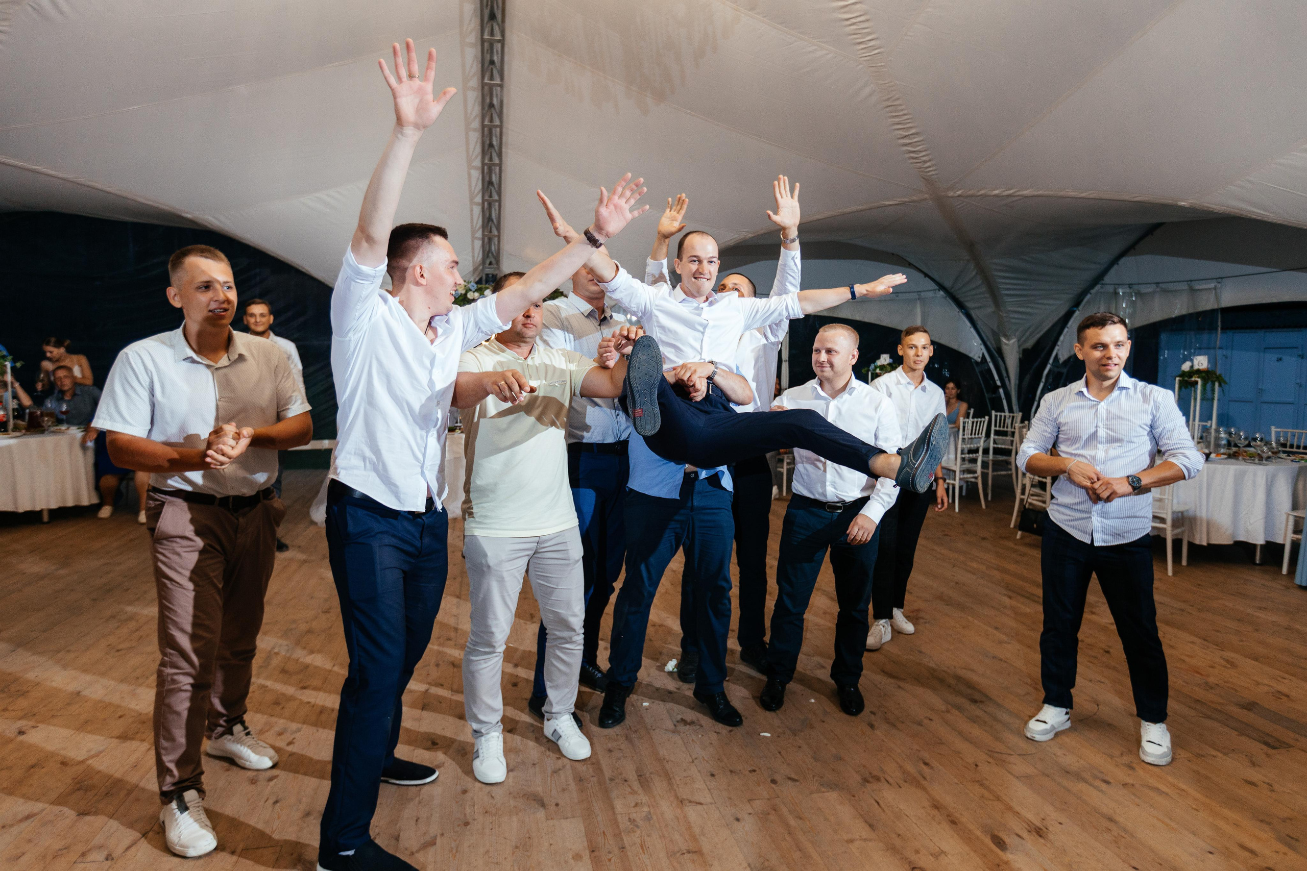 Екатерина и Артем. Свадебный и репортажный фотограф Евгений Петров