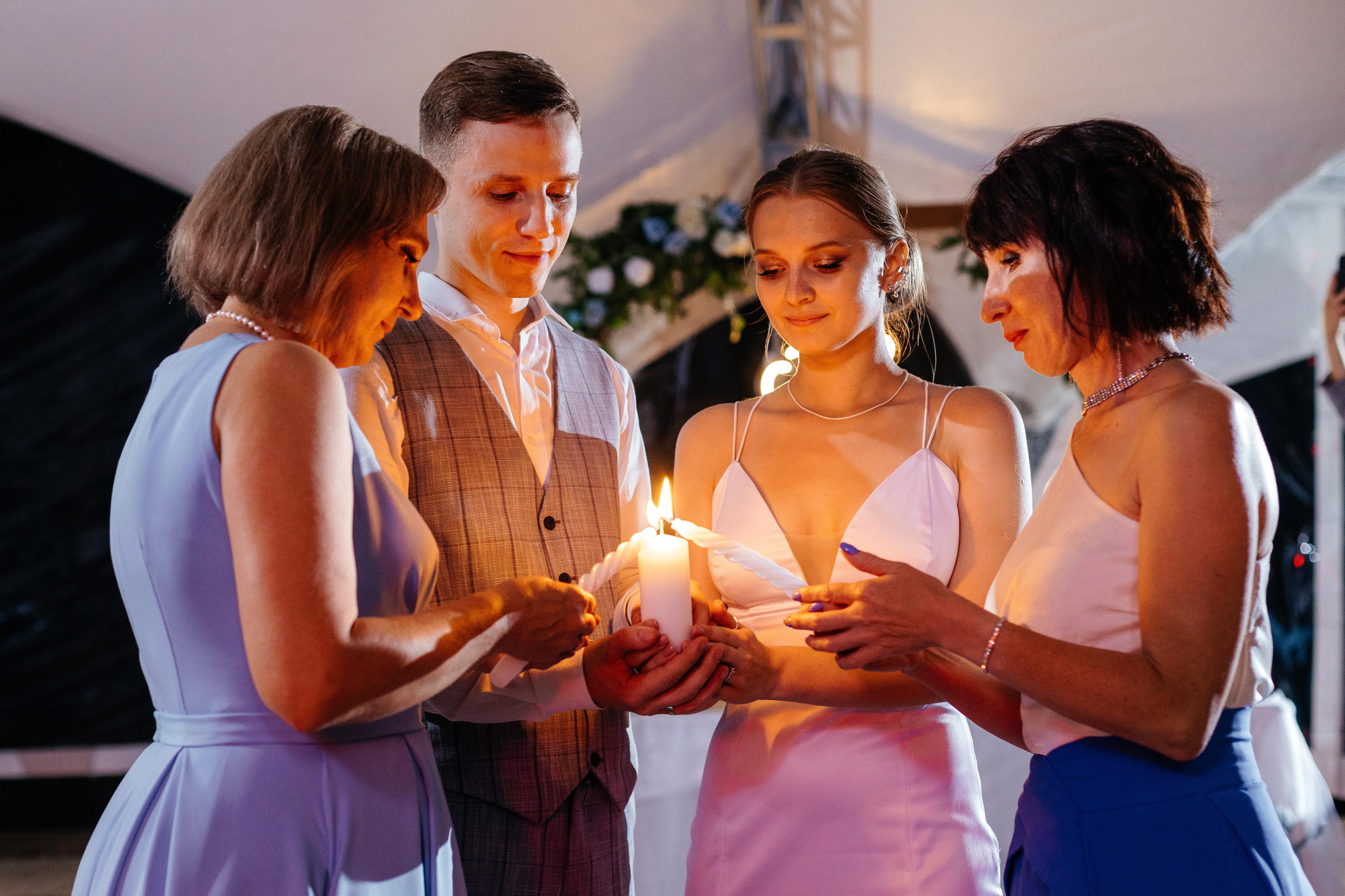 Екатерина и Артем. Свадебный и репортажный фотограф Евгений Петров