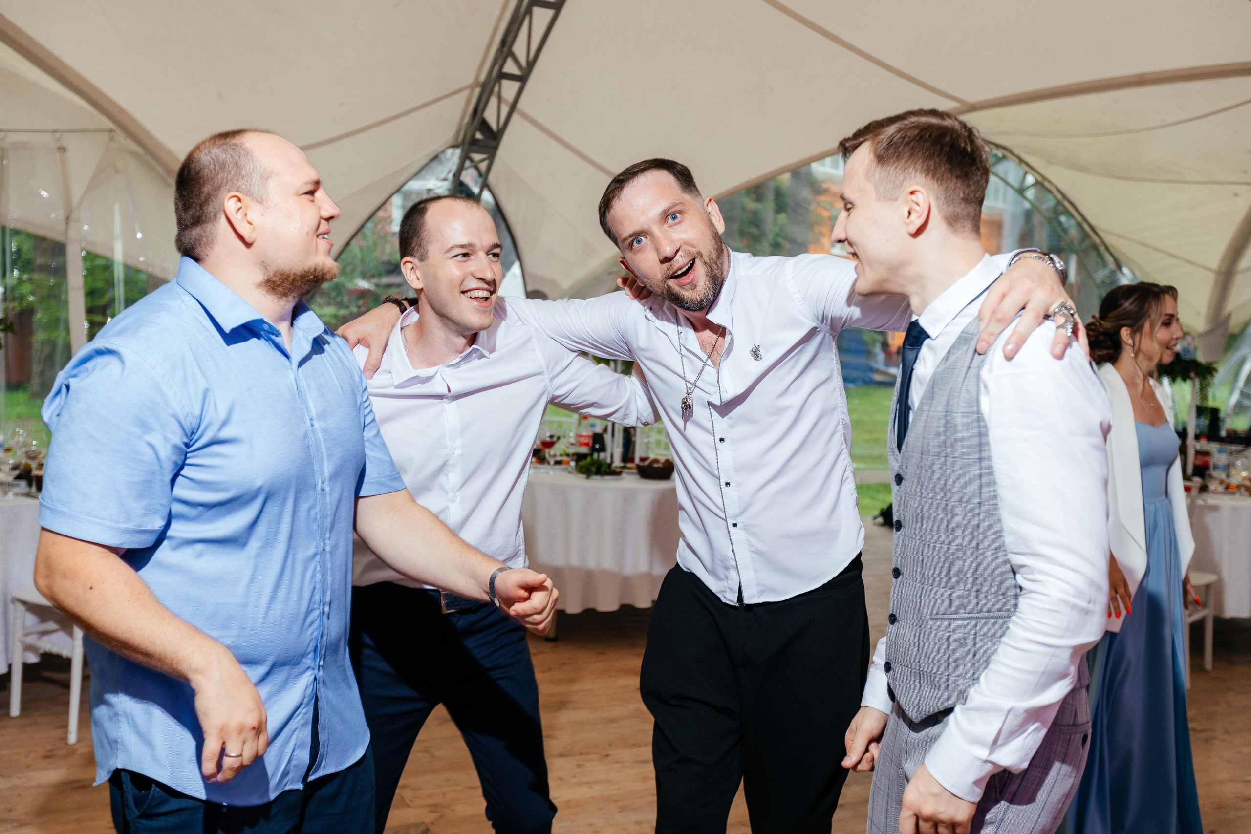 Екатерина и Артем. Свадебный и репортажный фотограф Евгений Петров