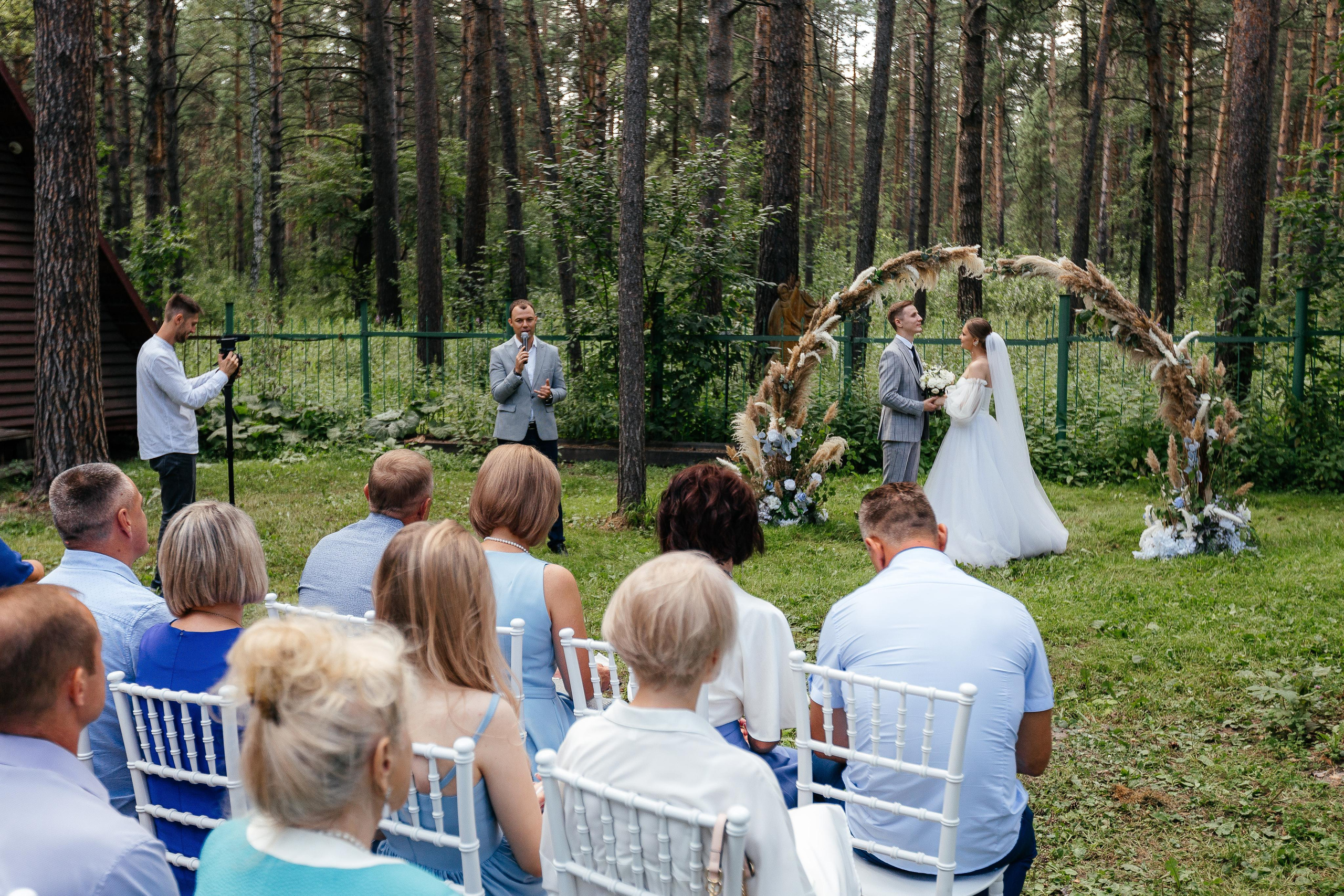 Екатерина и Артем. Свадебный и репортажный фотограф Евгений Петров