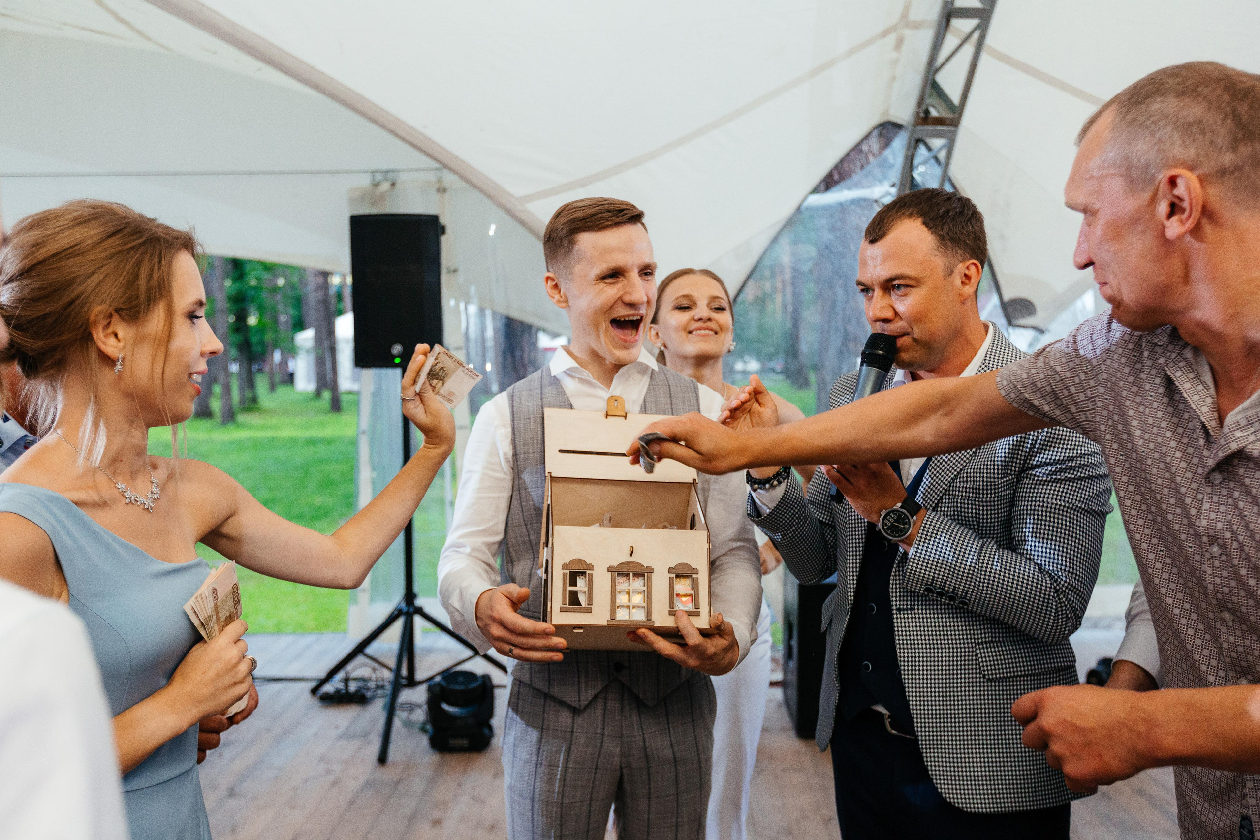 Екатерина и Артем. Свадебный и репортажный фотограф Евгений Петров