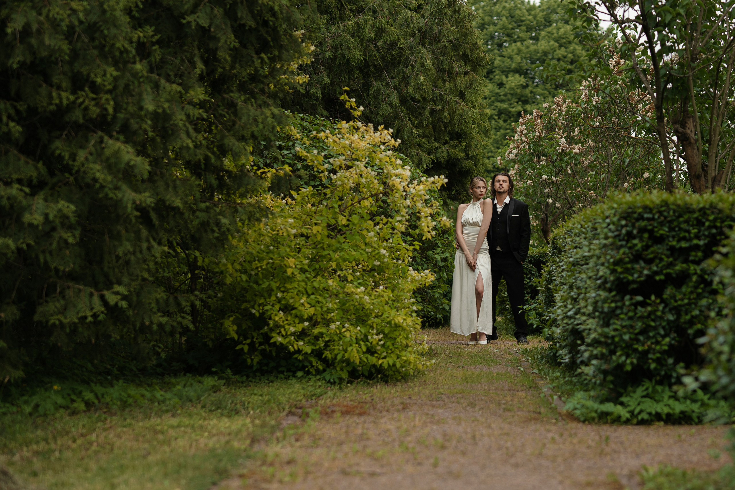 Свадебная прогулка, а парке Сокольники. Фотограф Сергиев Посад / Москва / Дмитров / Дубна