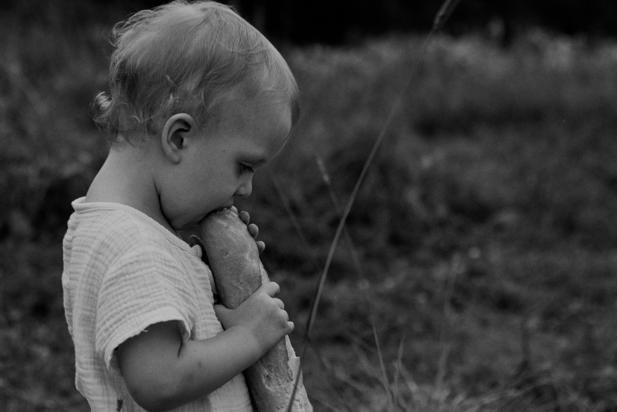 Dasha and the boys. Portrait, family and pet photographer in Cyprus, Ksenia Bourdelle