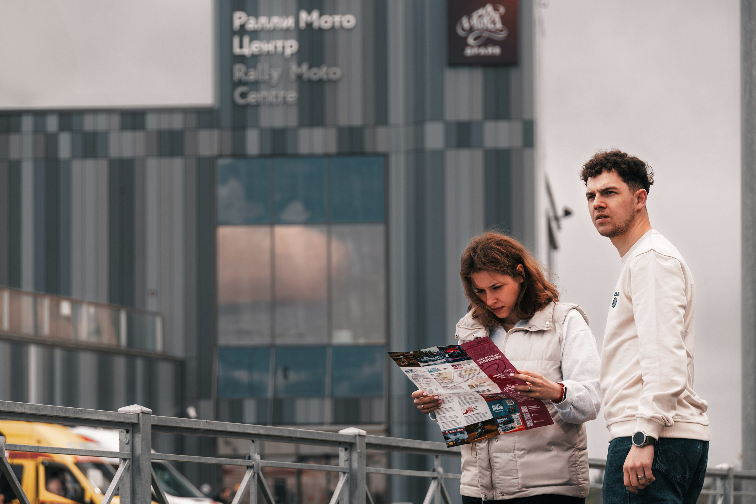 IDDC Этап 2: Бетонный Колизей и блогеры в деле