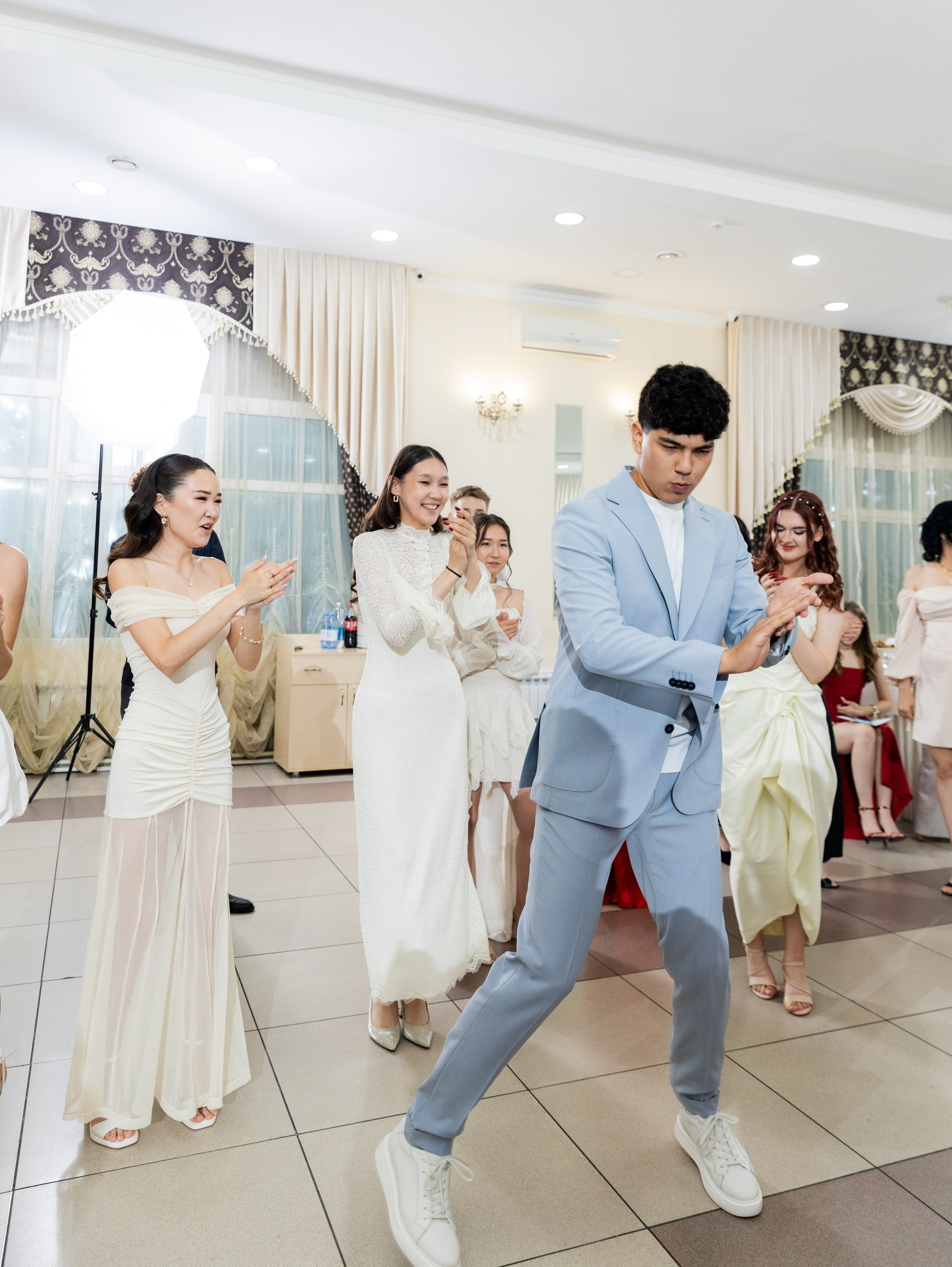 Школа № 10. Выпускной, 11 «А» класс