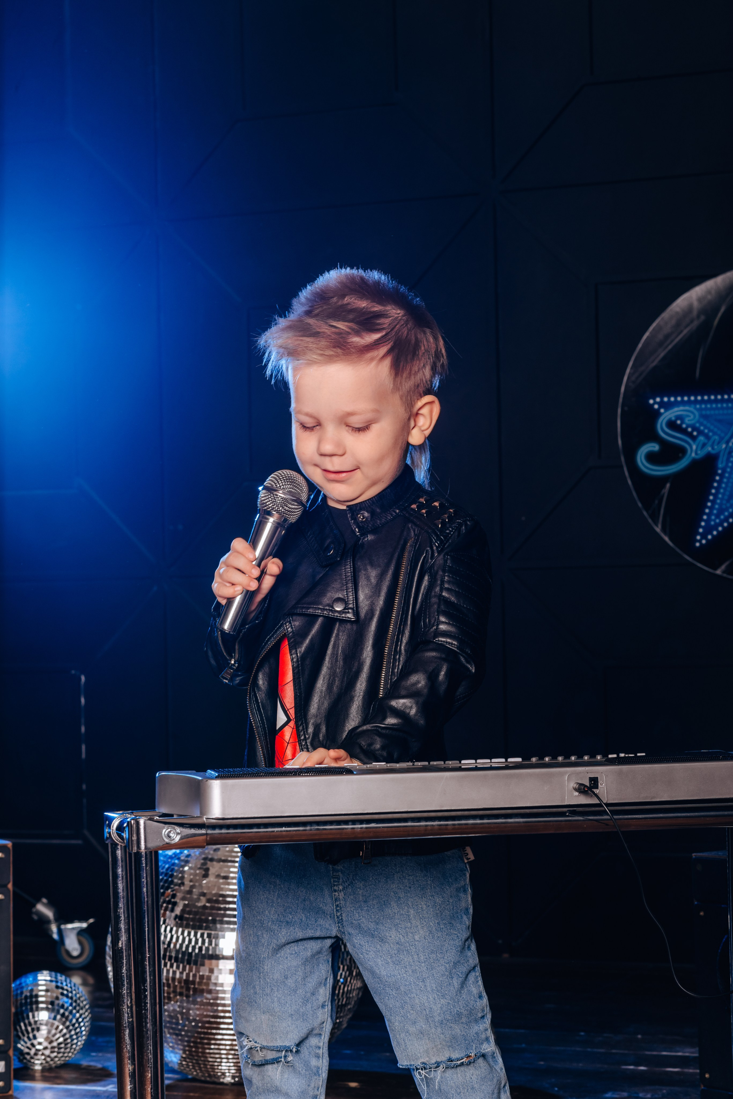 Супер звезда. 1.0. Детский и семейный фотограф Катерина Мишина