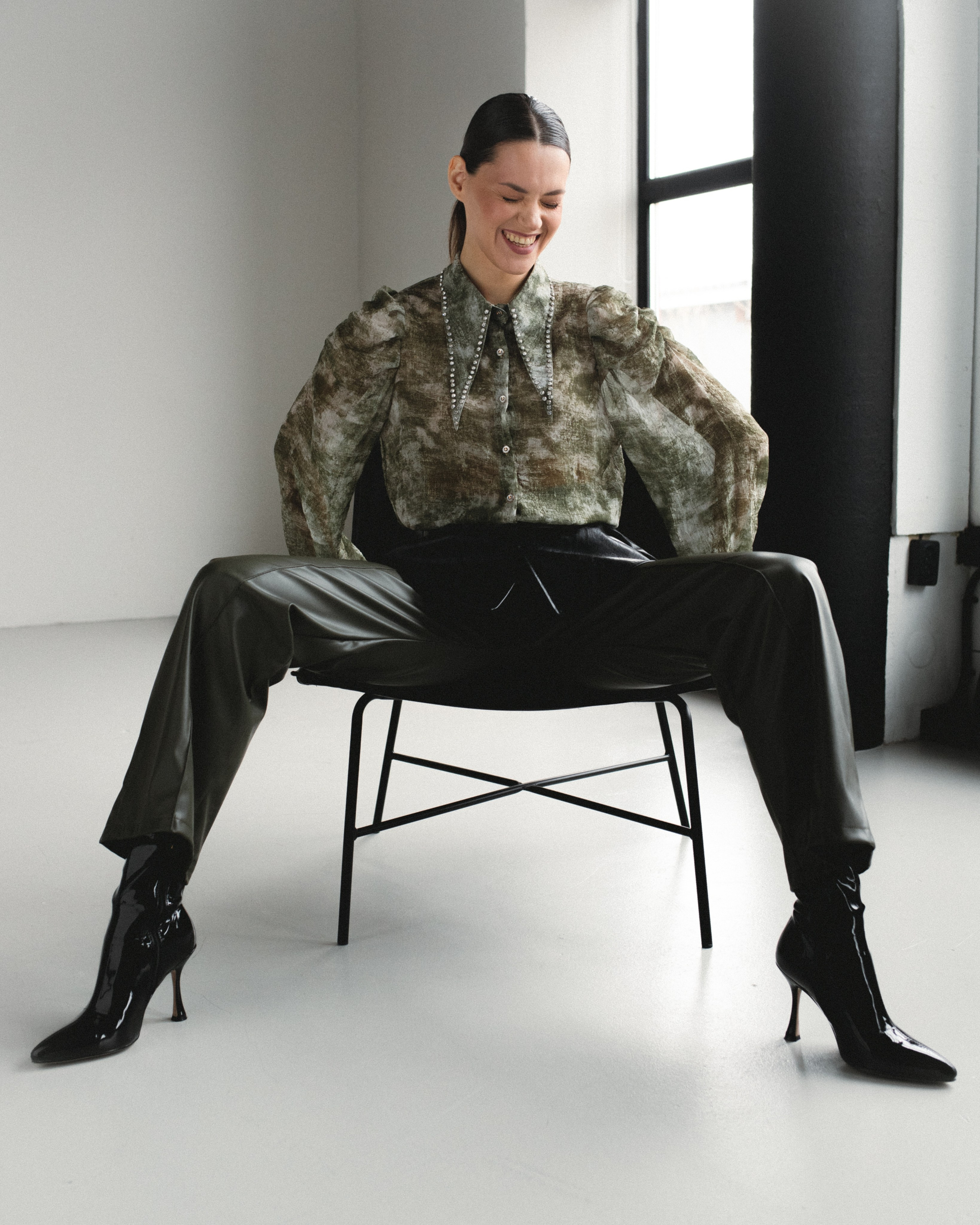 Модельная школа Khanova. Фотограф в Москве и Сургуте Алла Лесовая. Снимаю каталог для брендов и индивидуальные портреты для людей