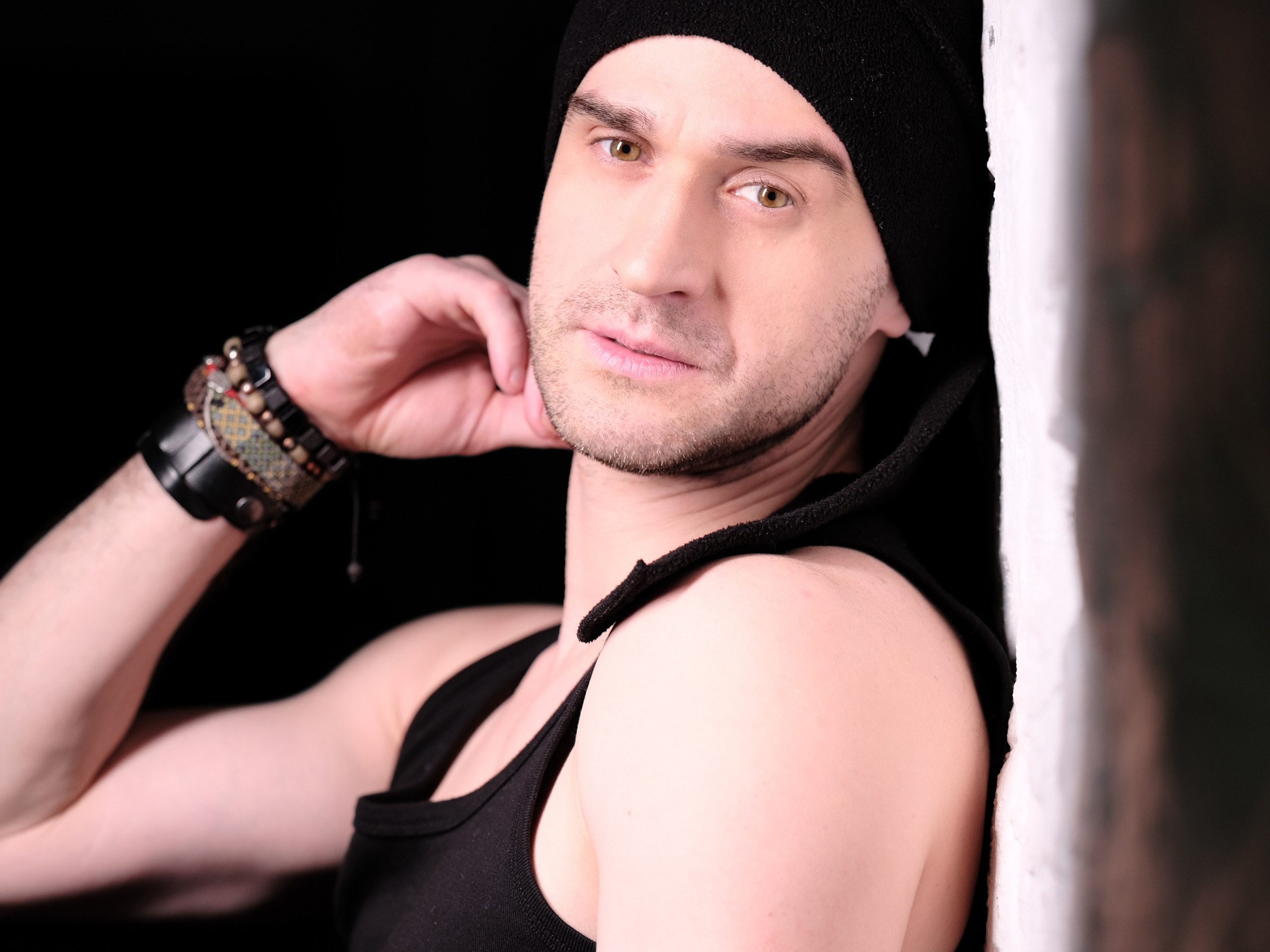 Андрей. Фотограф в Москве и Праге: индивидуальные портреты, парные фотосессии