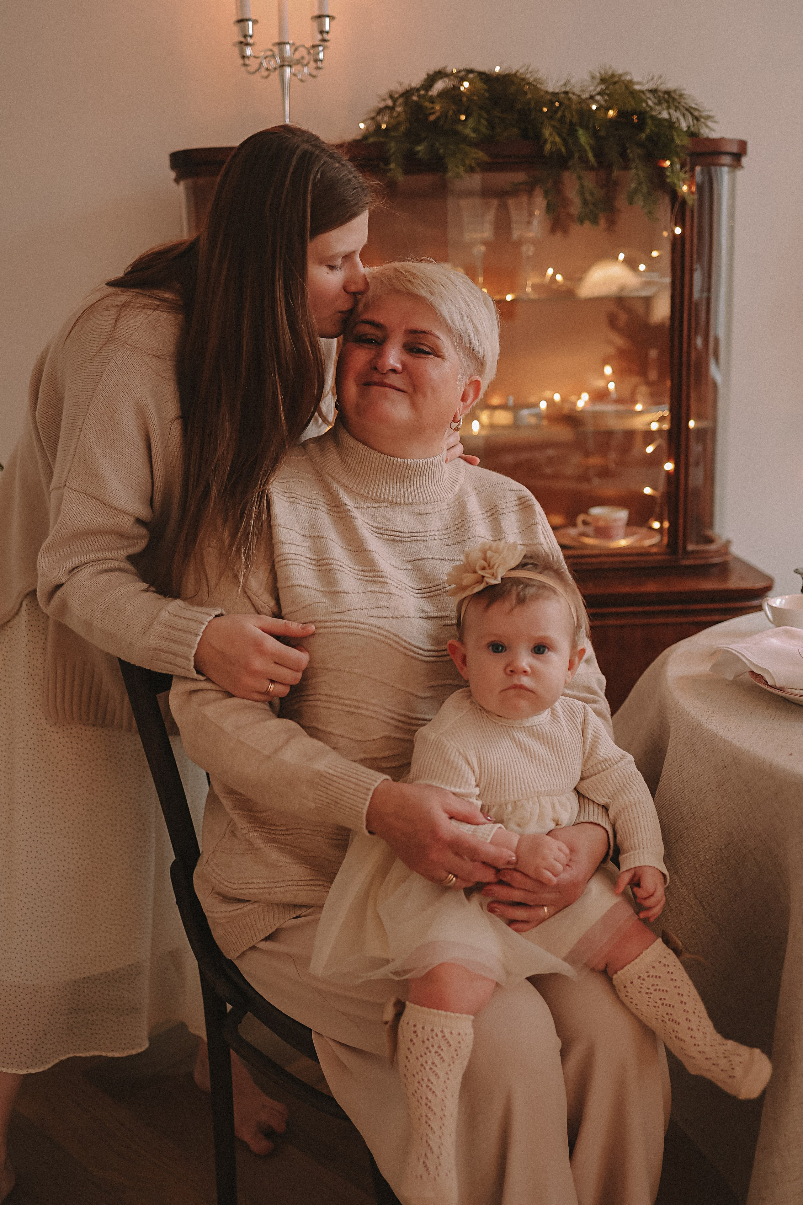 Квартира. Семейный фотограф Тюмень, фотограф на роды Салмина Мария