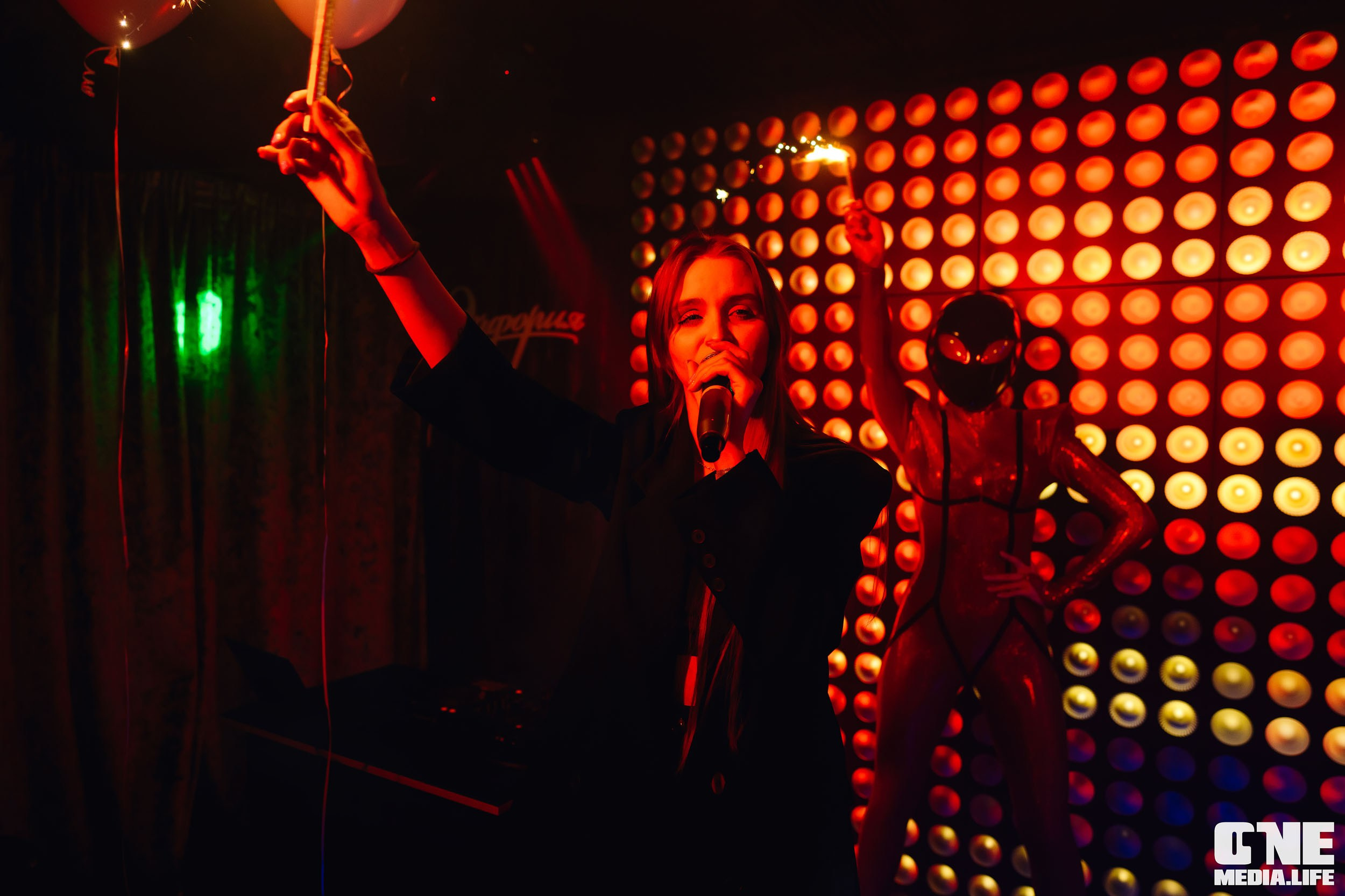 Фоторепортаж из караоке-клуба Эйфория. One Media Life: фоторепортажи, фотоотчеты с мероприятий и заведений