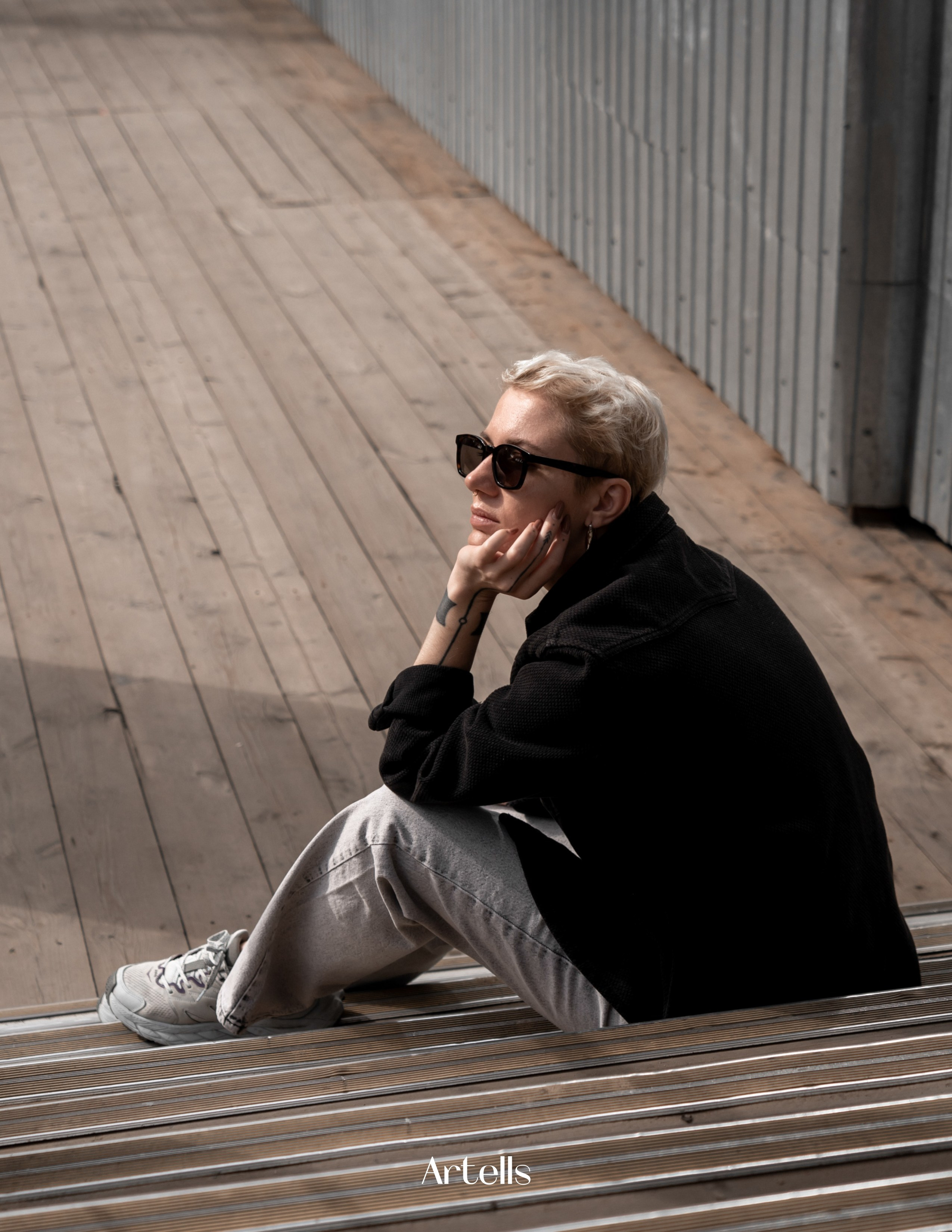 Waiting for the next train. Наталия Фролова. Фотограф. Москва