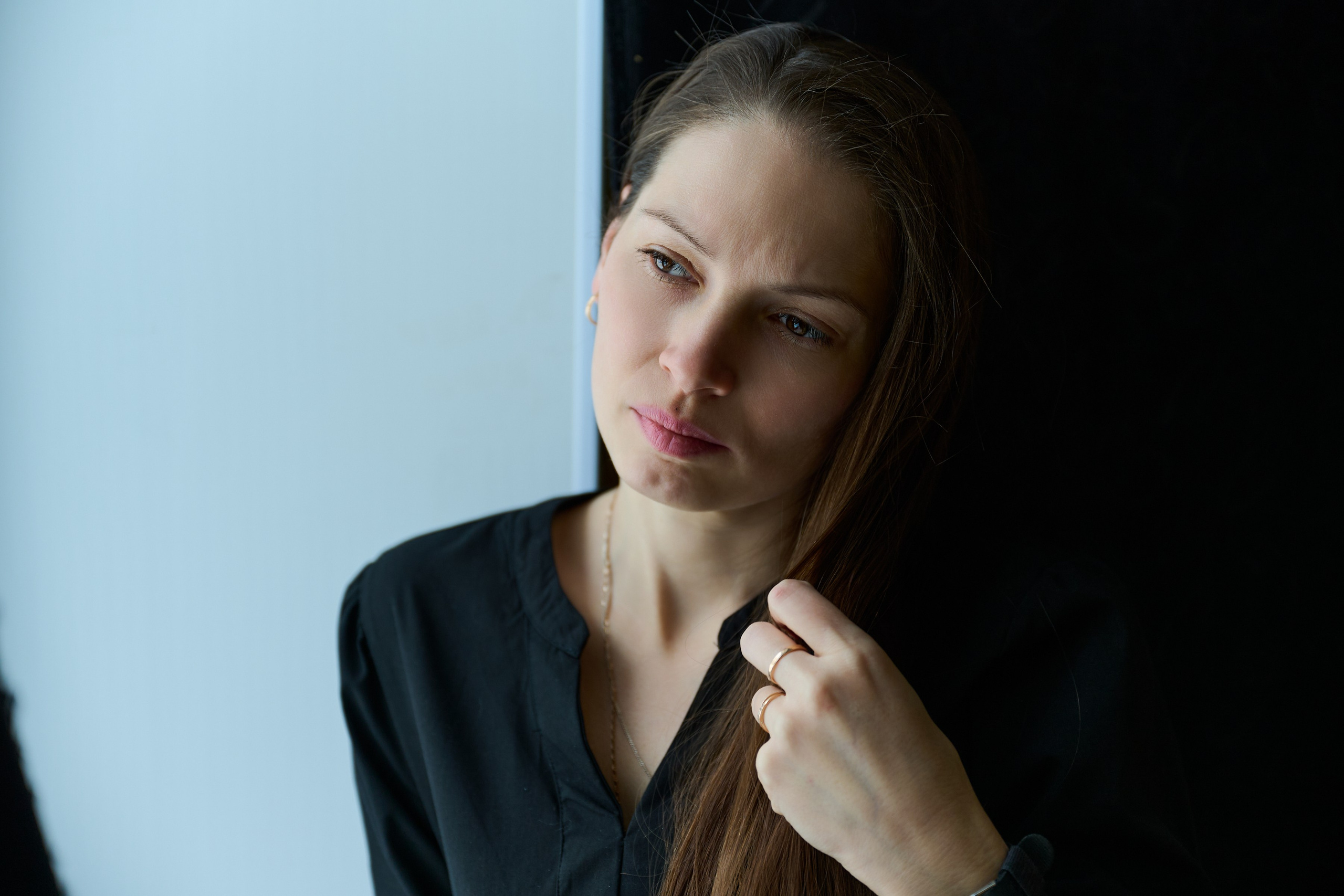 Анастасия. Тихая женская фотография — съёмка без ролей и позирования, где важнее состояние, чем образ