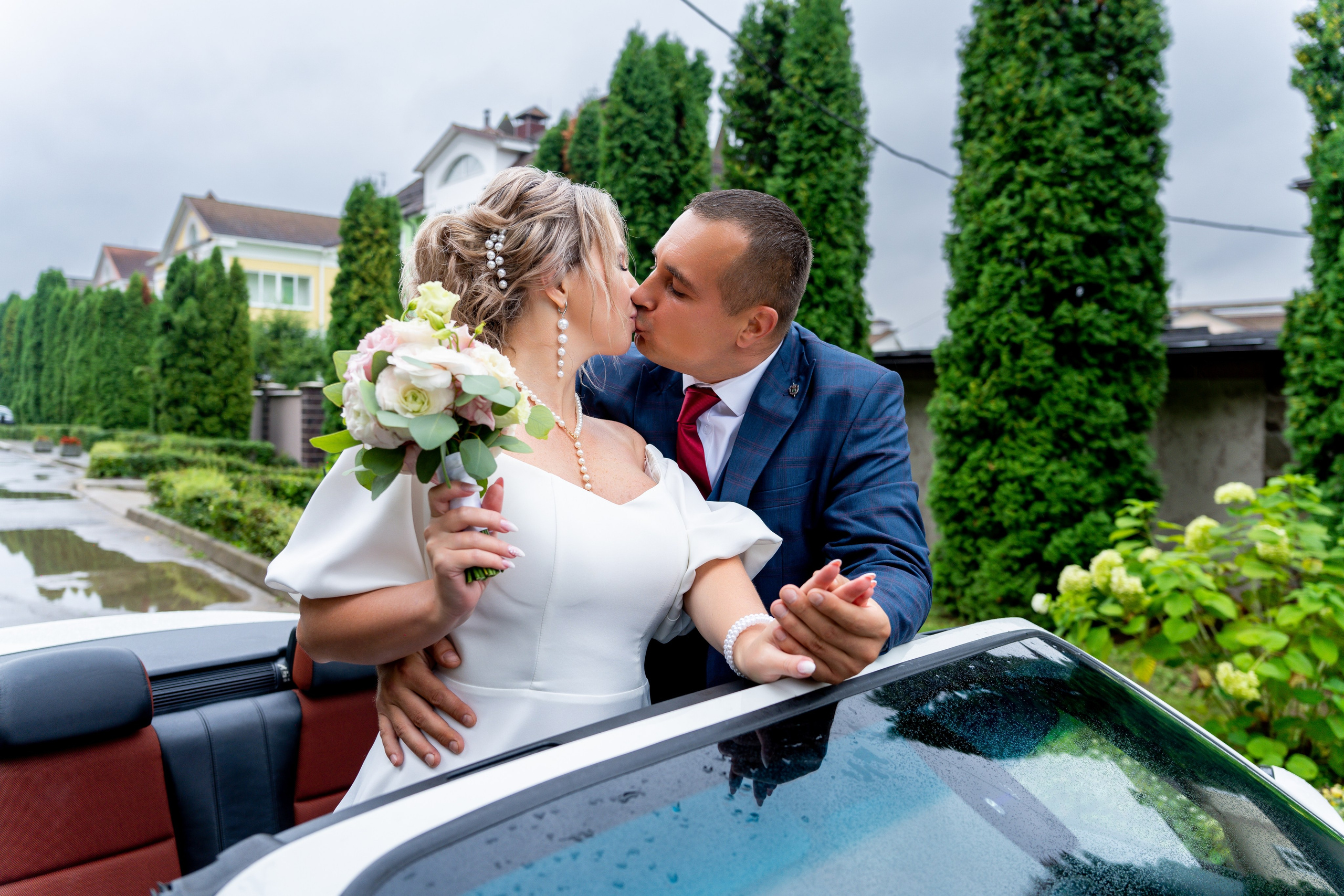 Свадебная фотосессия с кабриолетом. Видеограф Алексей Жарков