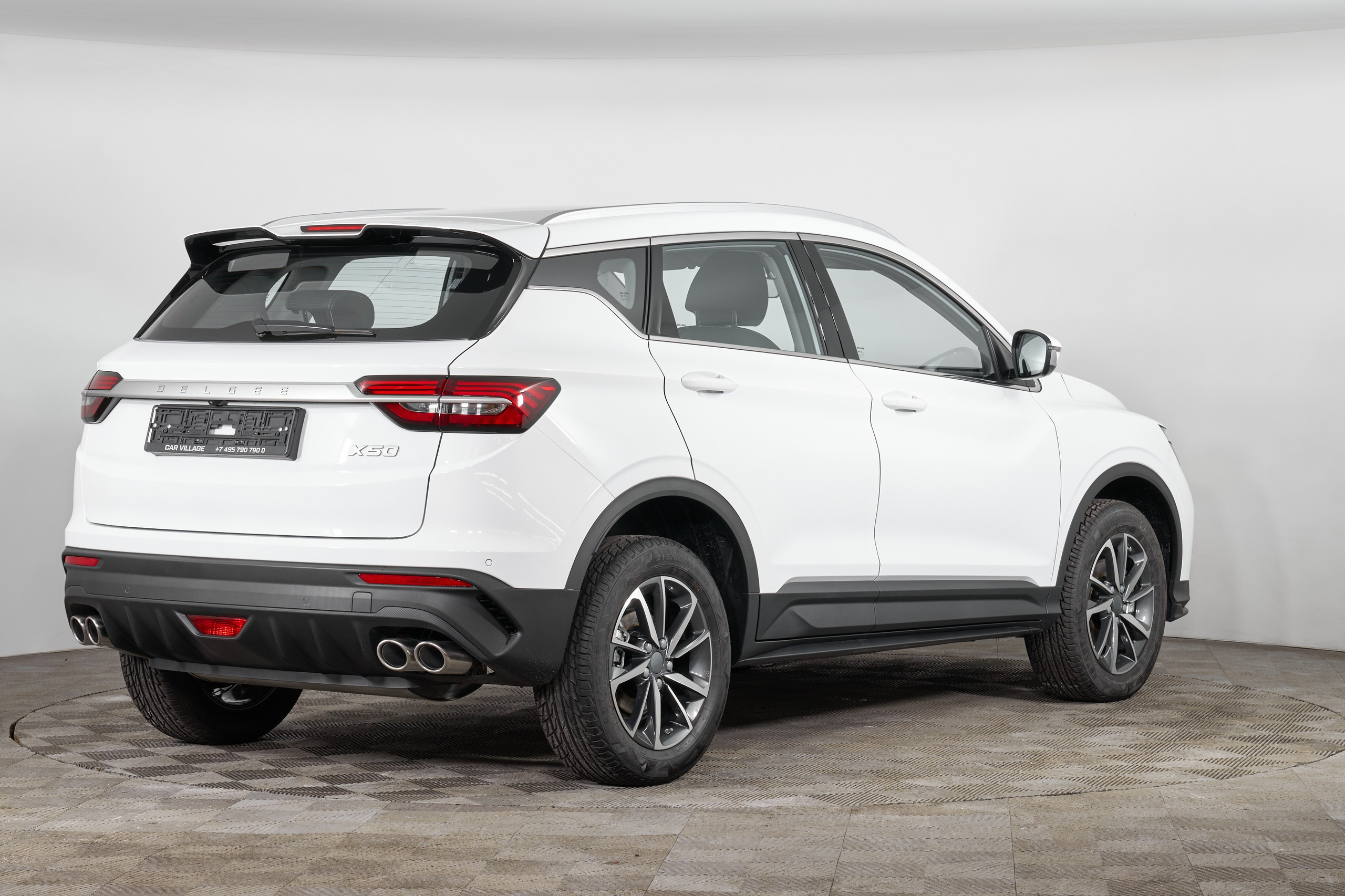 Belgee X50. Фотограф Николай Прокофьев модельные тесты в Москве