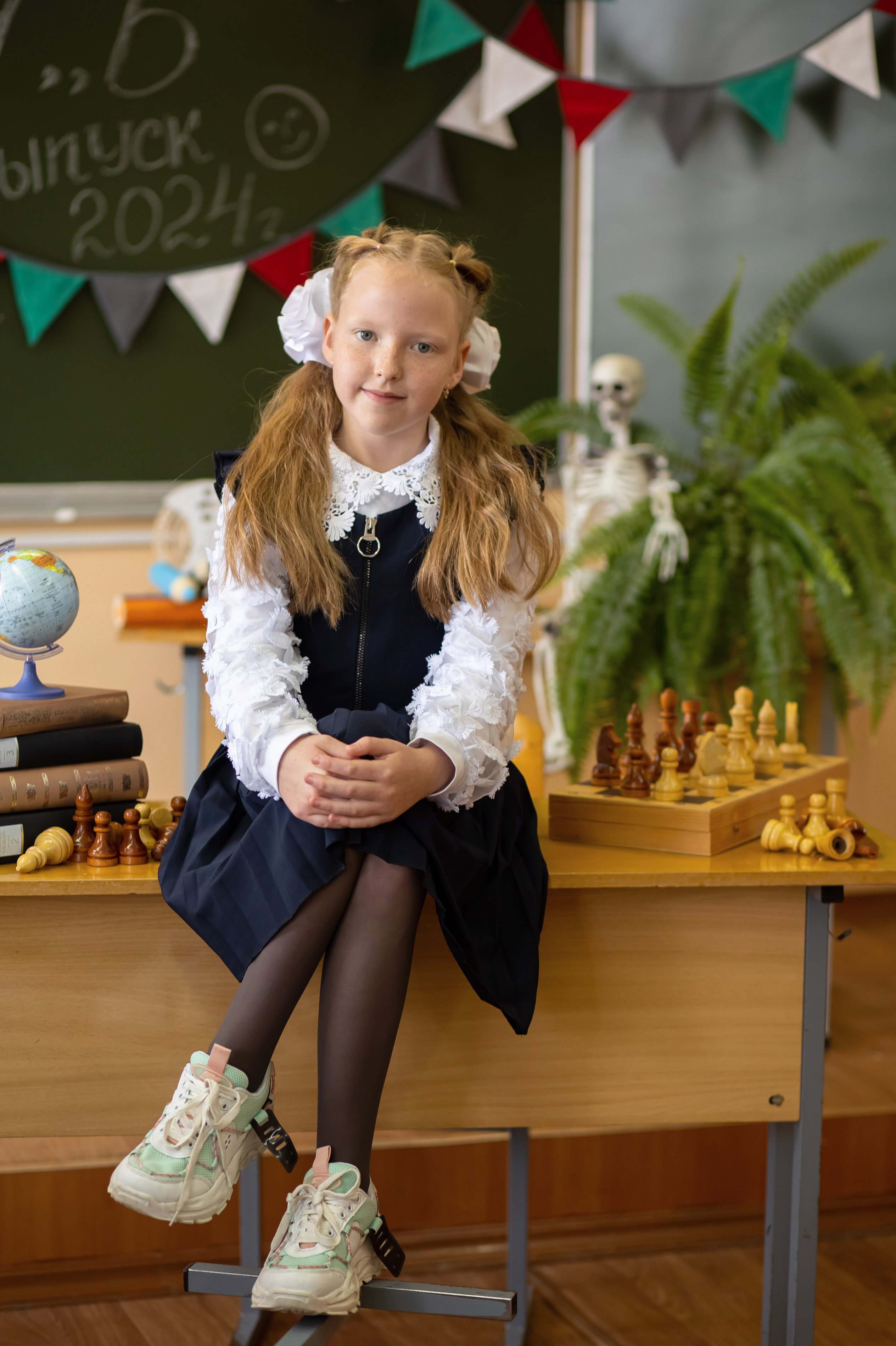 <title> Выпускной альбом Чита, Школа Чита, детский сад Чита, живое фото. Фотограф Григорьева Ольга. Портретная, семейная съёмка, Love Stori, видеосъёмка в городе Чита. Выпускные альбомы, фотокниги