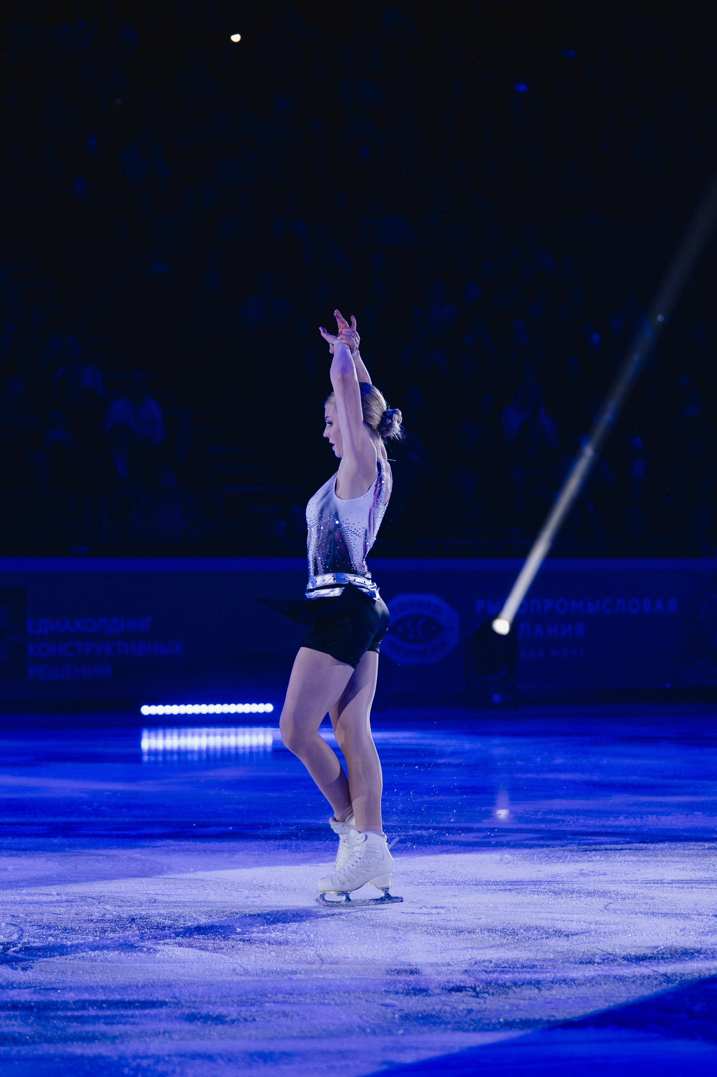 Шоу Этери Тутберидзе в Новосибирске. Воробьева Ксения — Спортивный и танцевальный фотограф Новосибирск