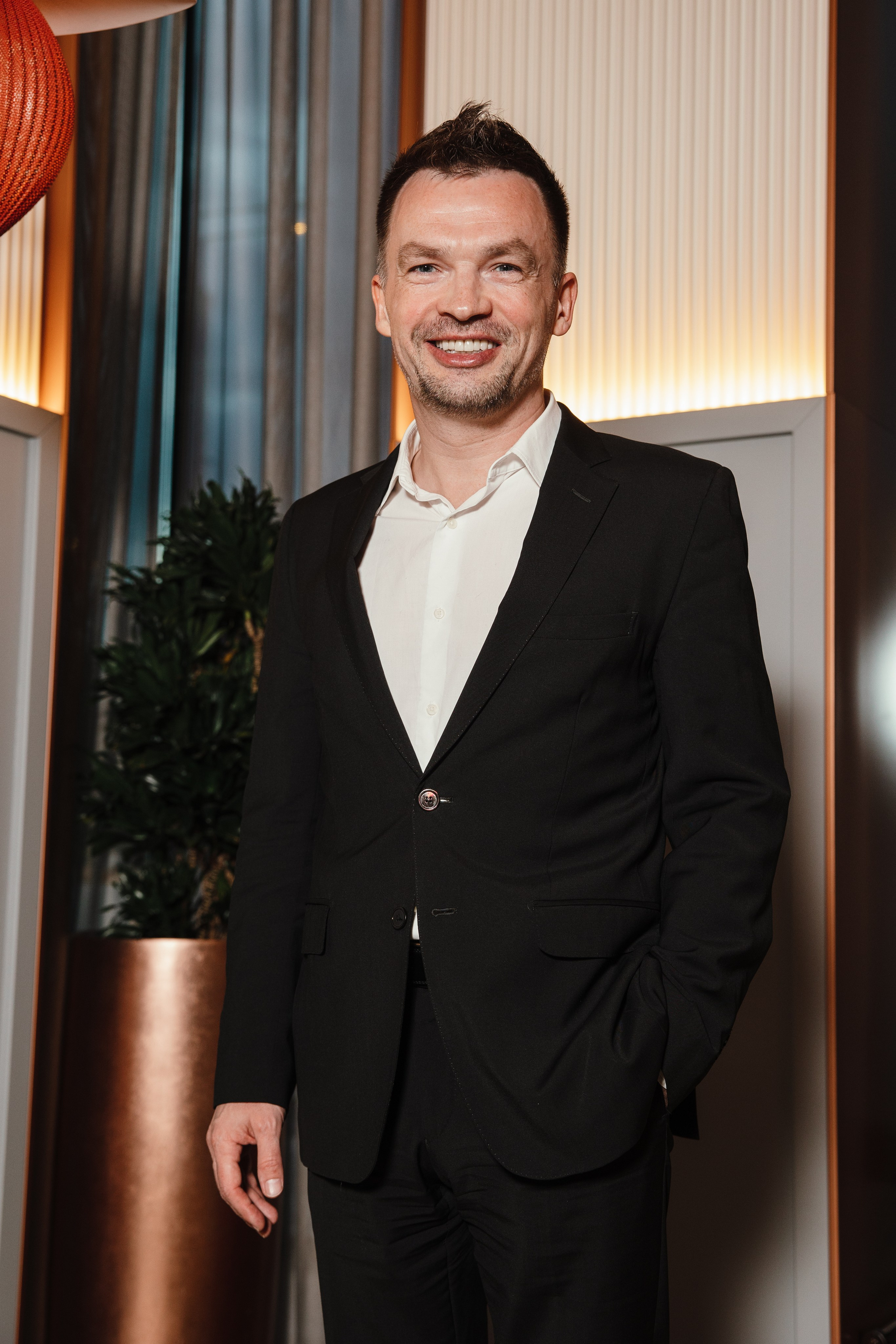 Презентация Russian Fashion Dom в ресторане Shagal. Контент фотограф в Москве и области Елена Кулакова