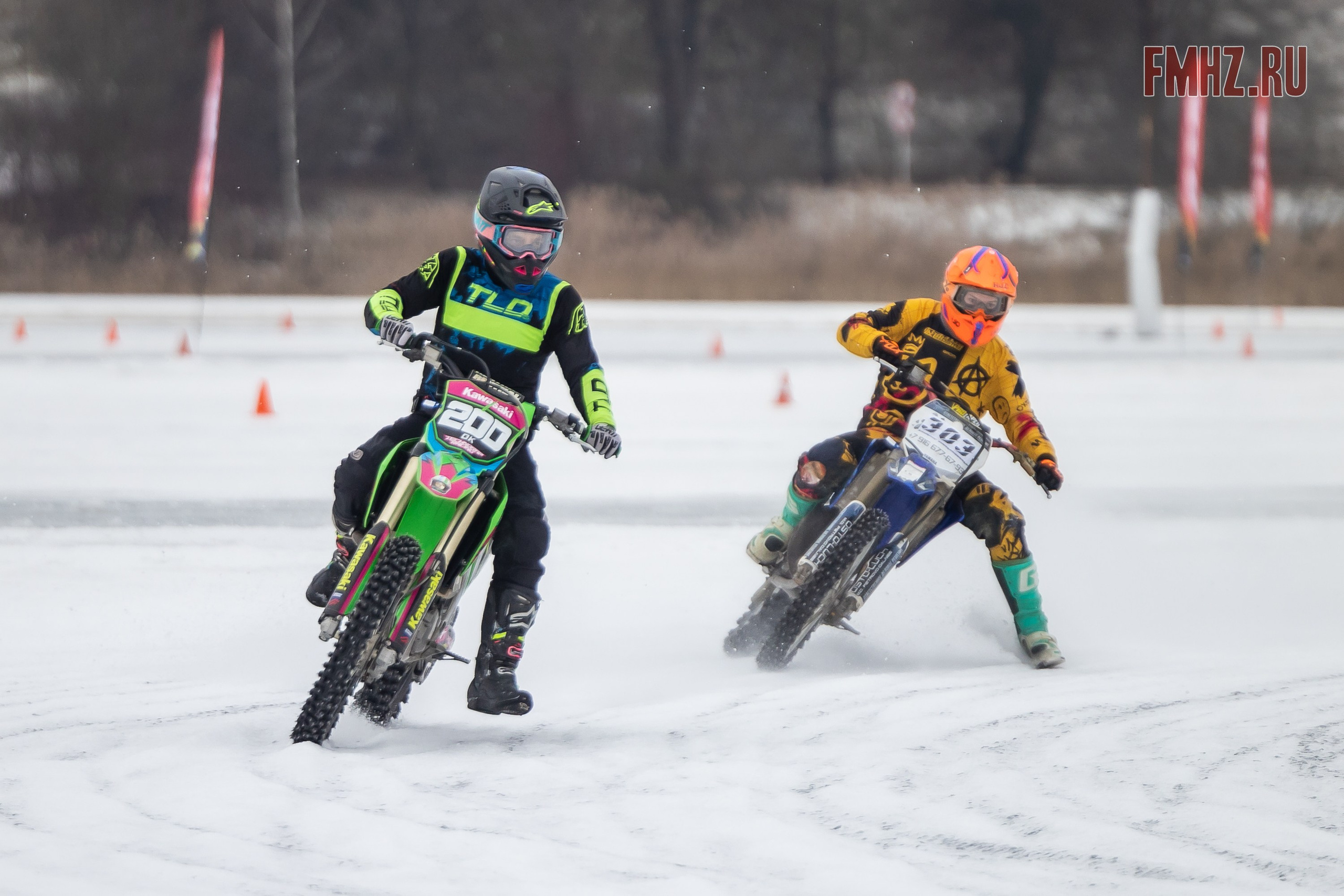 Первый этап Кубка МФР по мотокроссу на льду Большого Крылатского пруда в Москве. 8 февраля 2025 г. Фотограф Владимир Охрименко