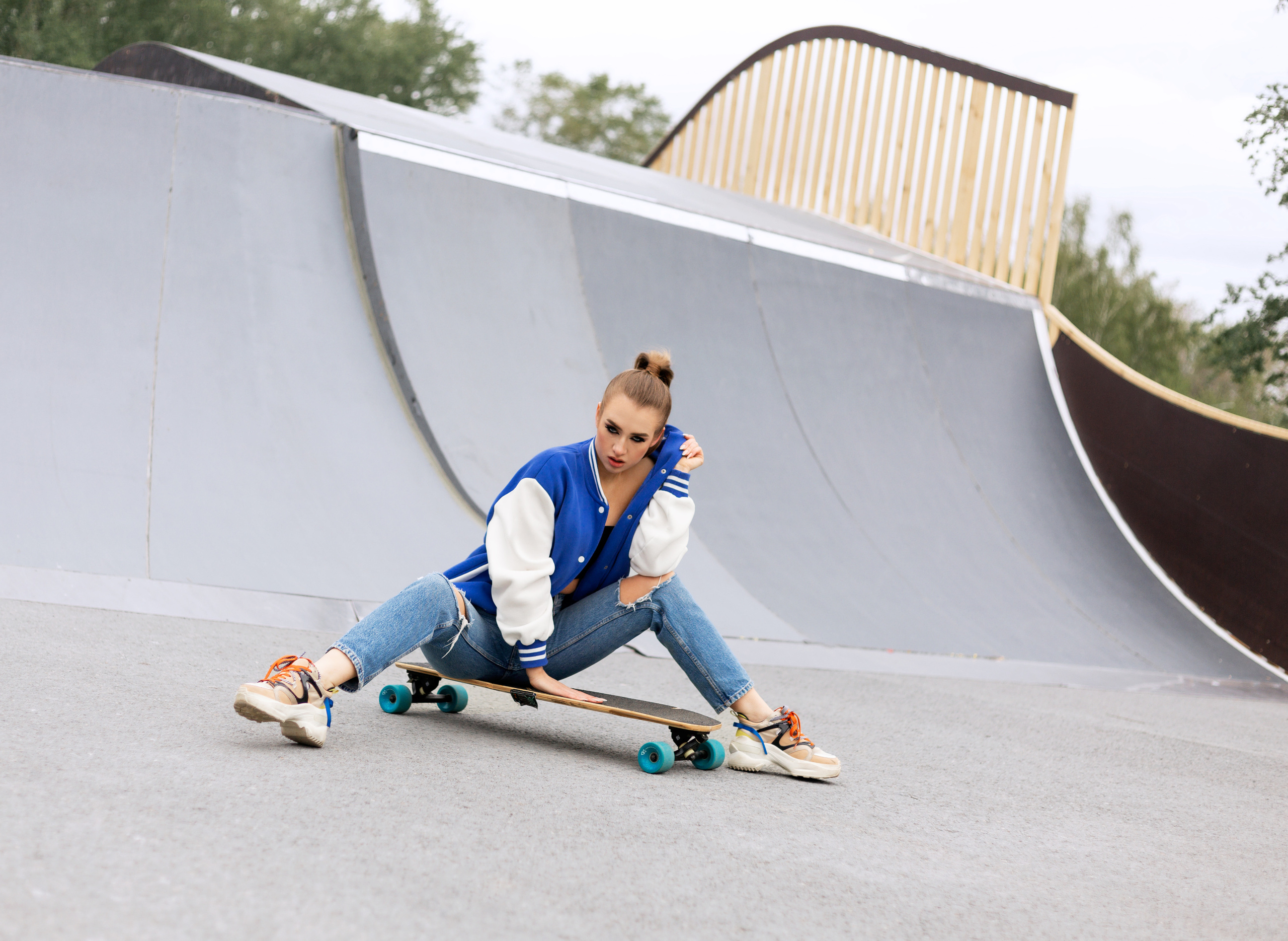 Женский портрет на природе. Женский и семейный фотограф в Екатеринбурге Маша Пруц