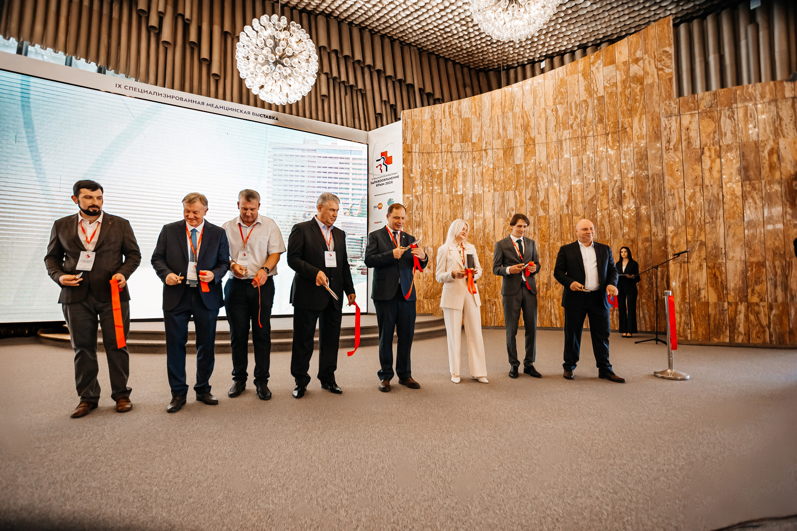 ЭКСПО КРЫМ. IХ Международная специализированная медицинская выставка «Здравоохранение. Крым 2024». Аминов Руслан | Фотограф