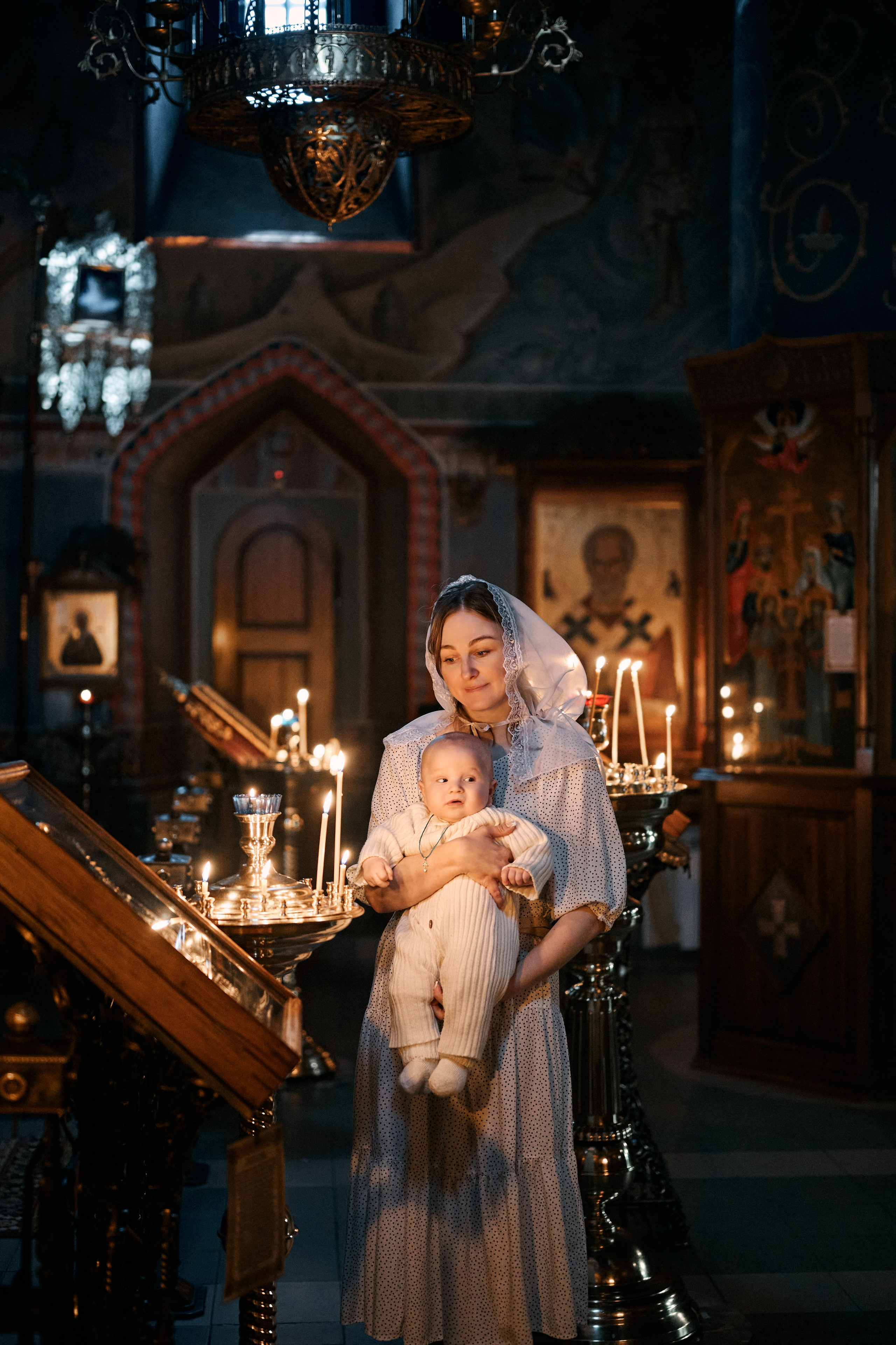 Крещение в храме Василия Великого на Горке. Свадебный фотограф Надежда Максимова