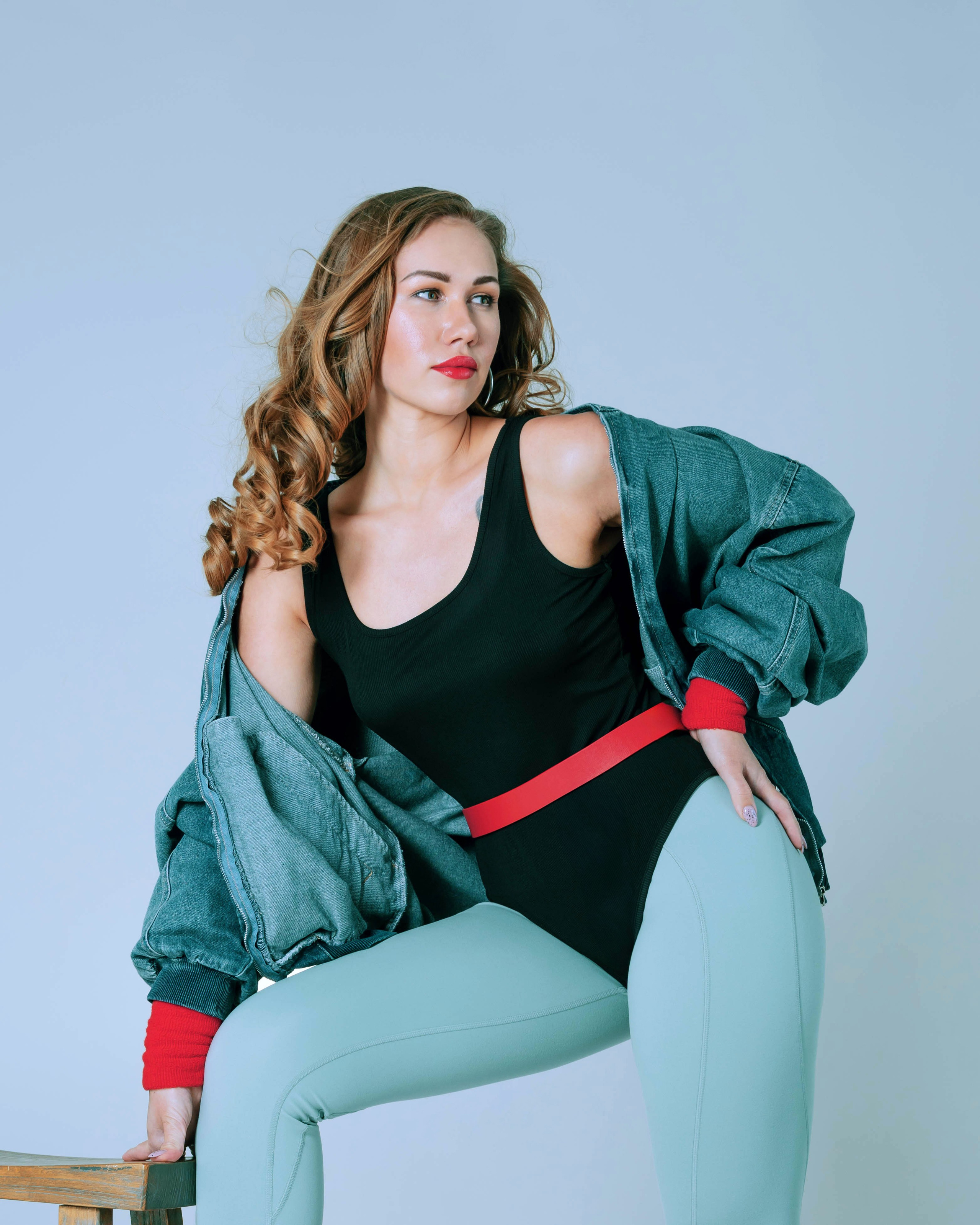 Креативная тематическая индивидуальная портретная съёмка. Фотограф Екатеринбург для вас или вашего бренда