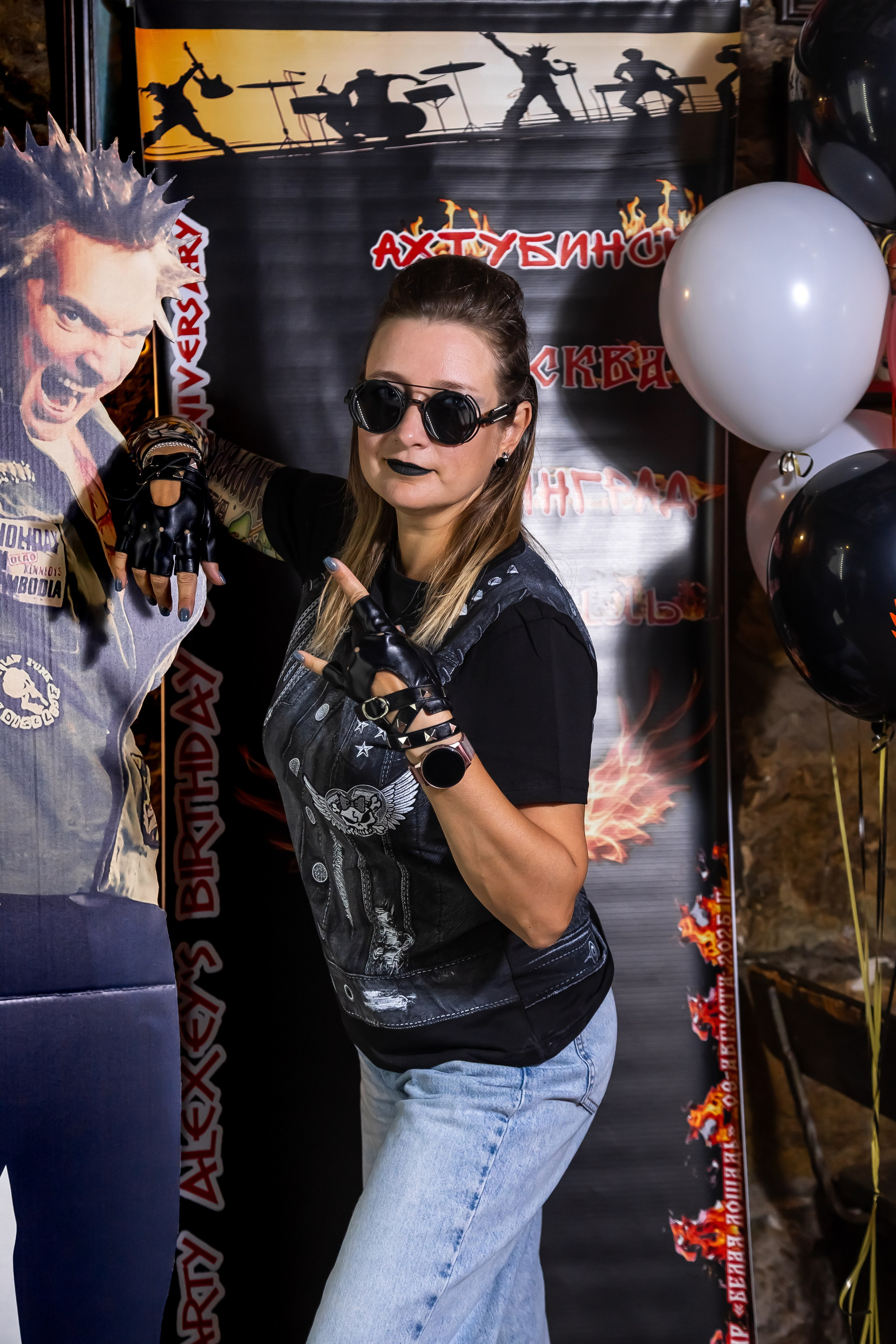 День Рождения Алексея в баре «Белая Лошадь». Фотограф в Волгограде Норченко Светлана