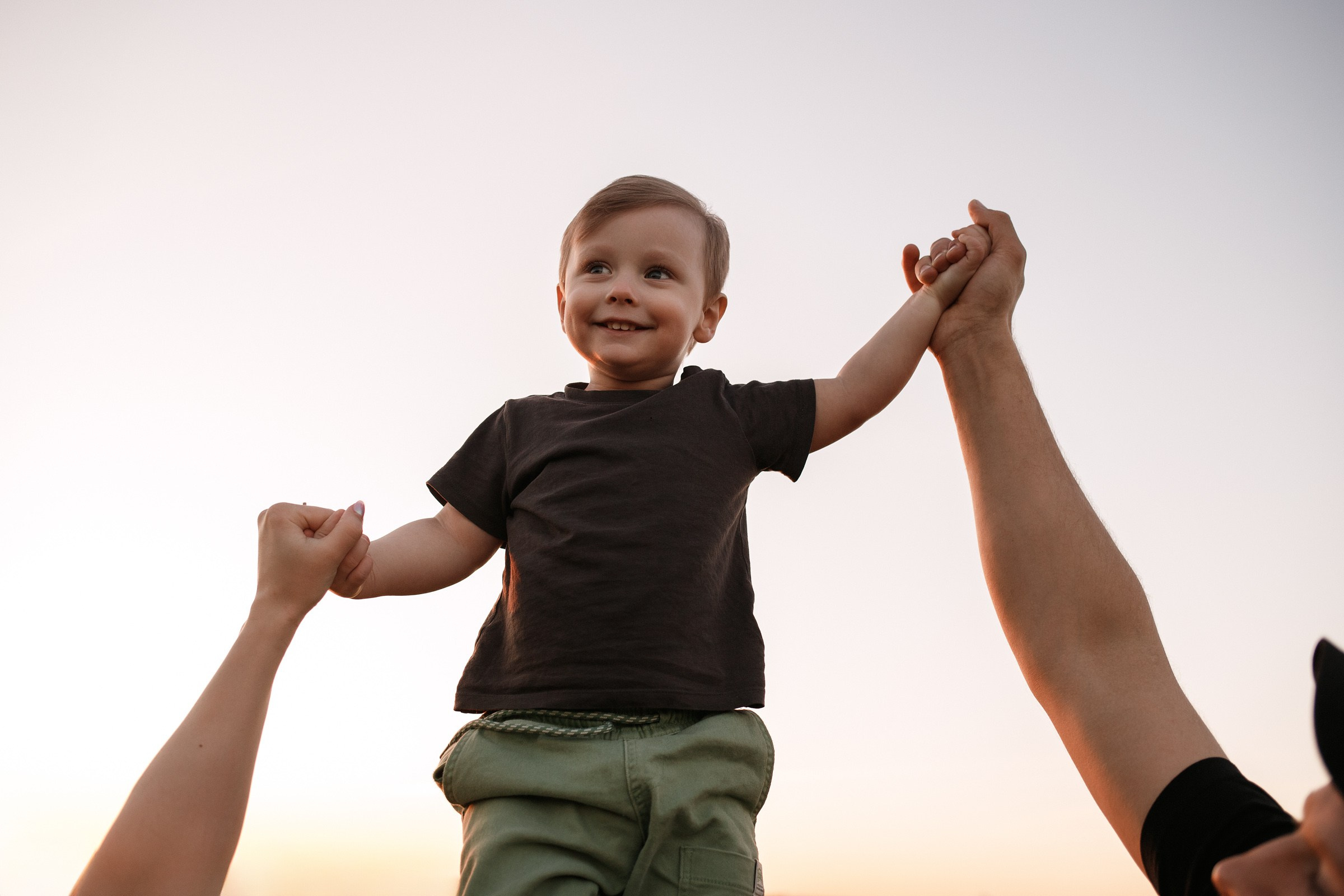 Лиза, Руслан, Ваня и Марс. Фотограф Москва, Чехов Цыкоза Алина