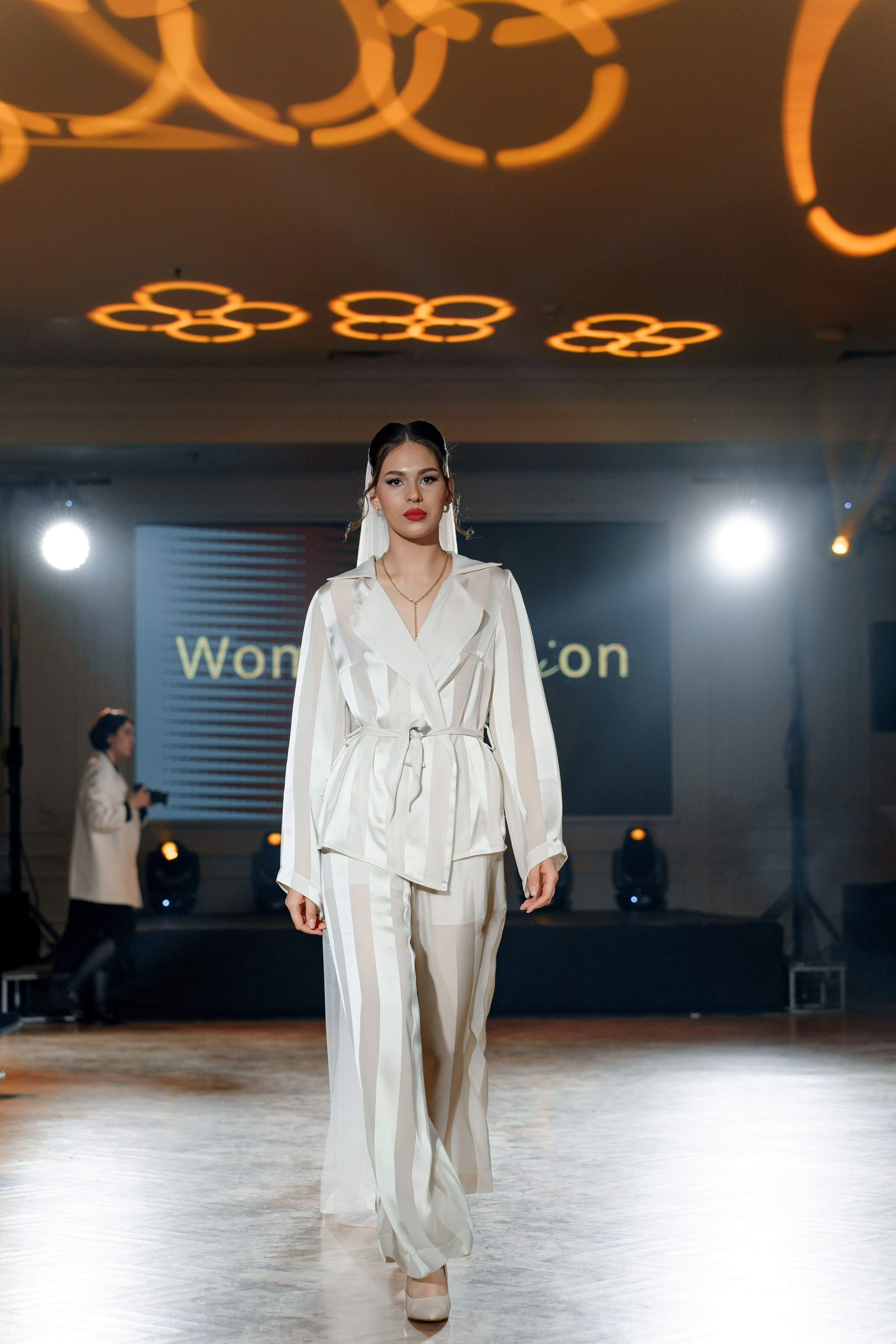 Выставка свадебных специалистов «Свадьба на 1000%». Свадебный фотограф в Санкт-Петербурге