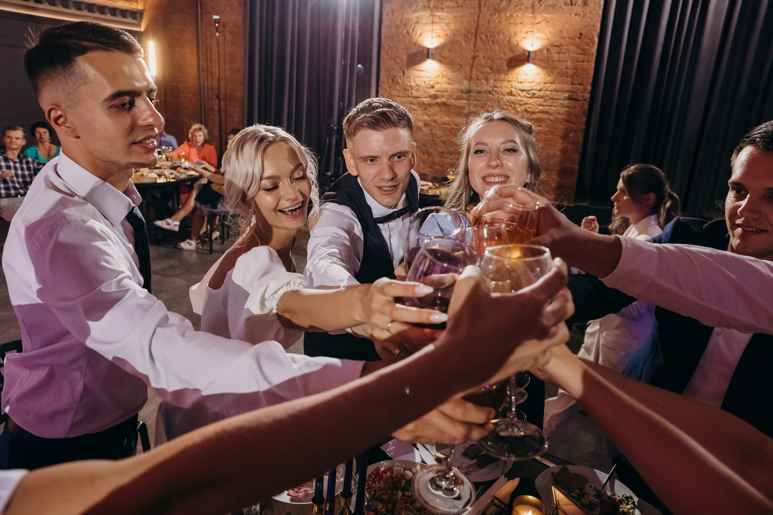 Выше только любовь. Свадебный фотограф-видеограф в Красноярске Евгений Константинопольский