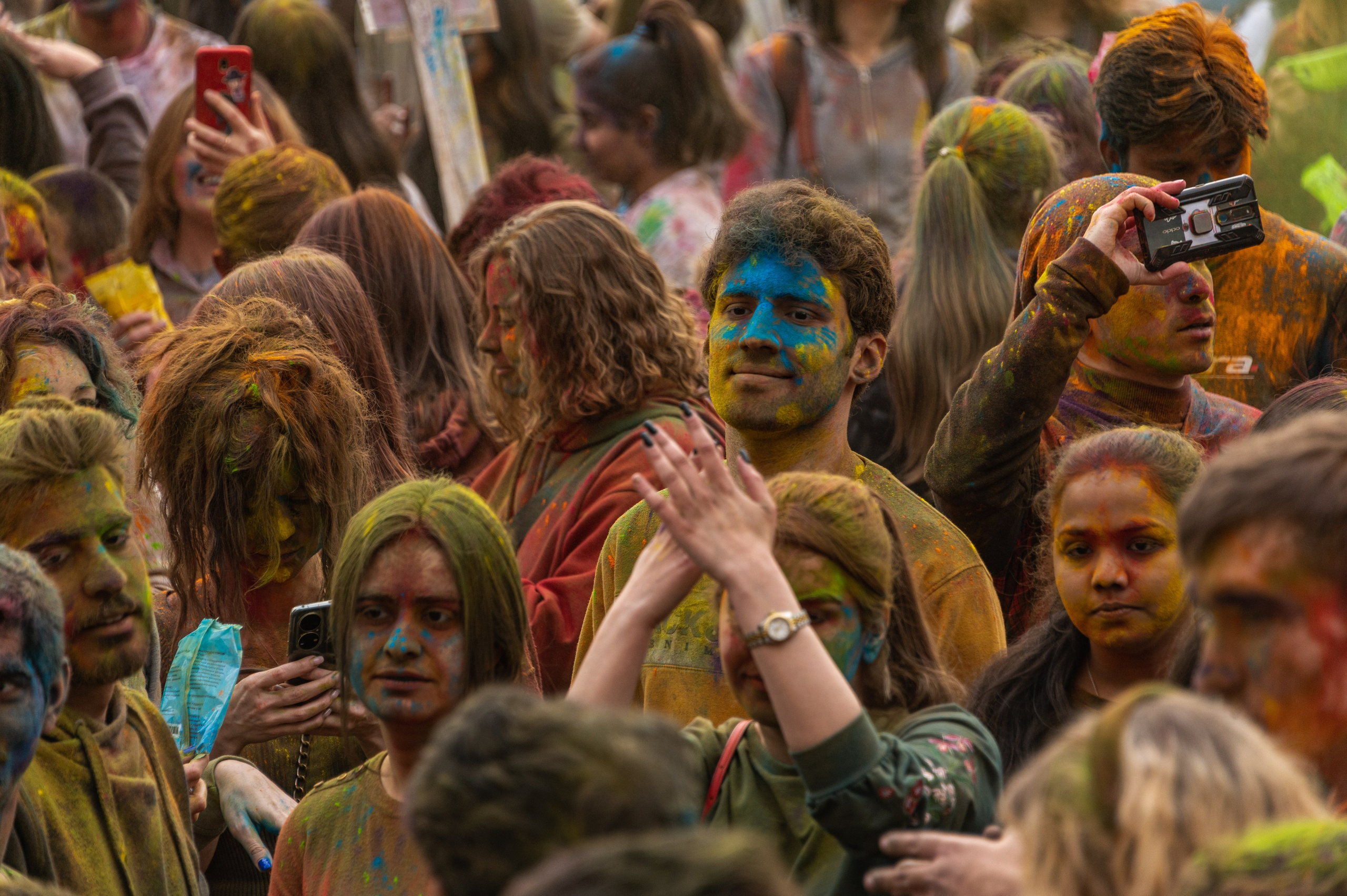Праздник Холи в Москве. Фотограф Роман Адлер
