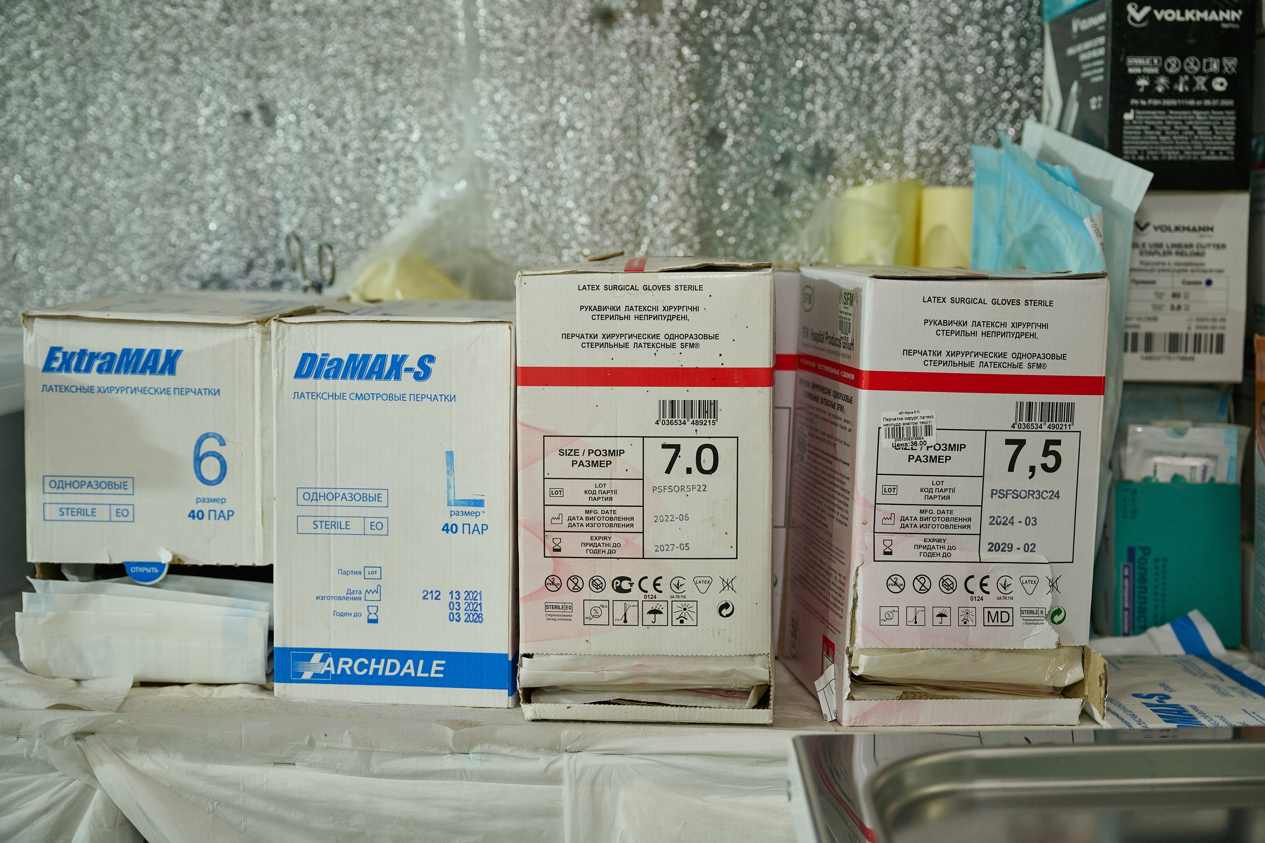 Будни съёмок фотопроекта Территории. Фотограф Роман Адлер