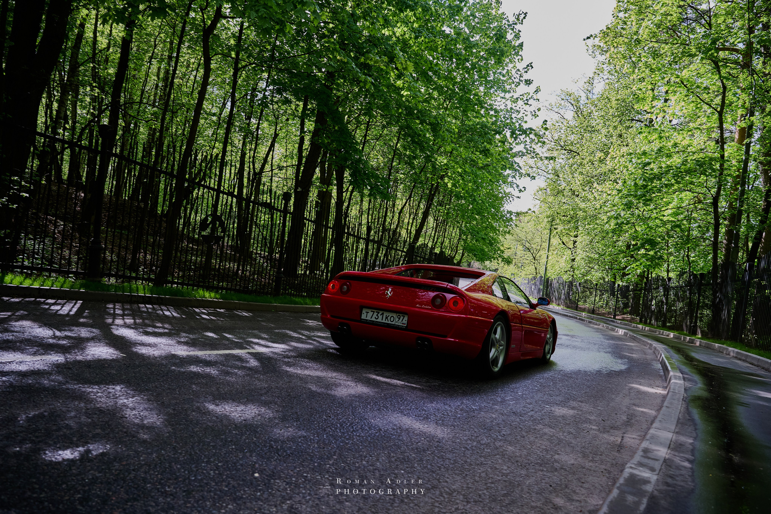 Ferrari 355 GTS. Фотограф Роман Адлер