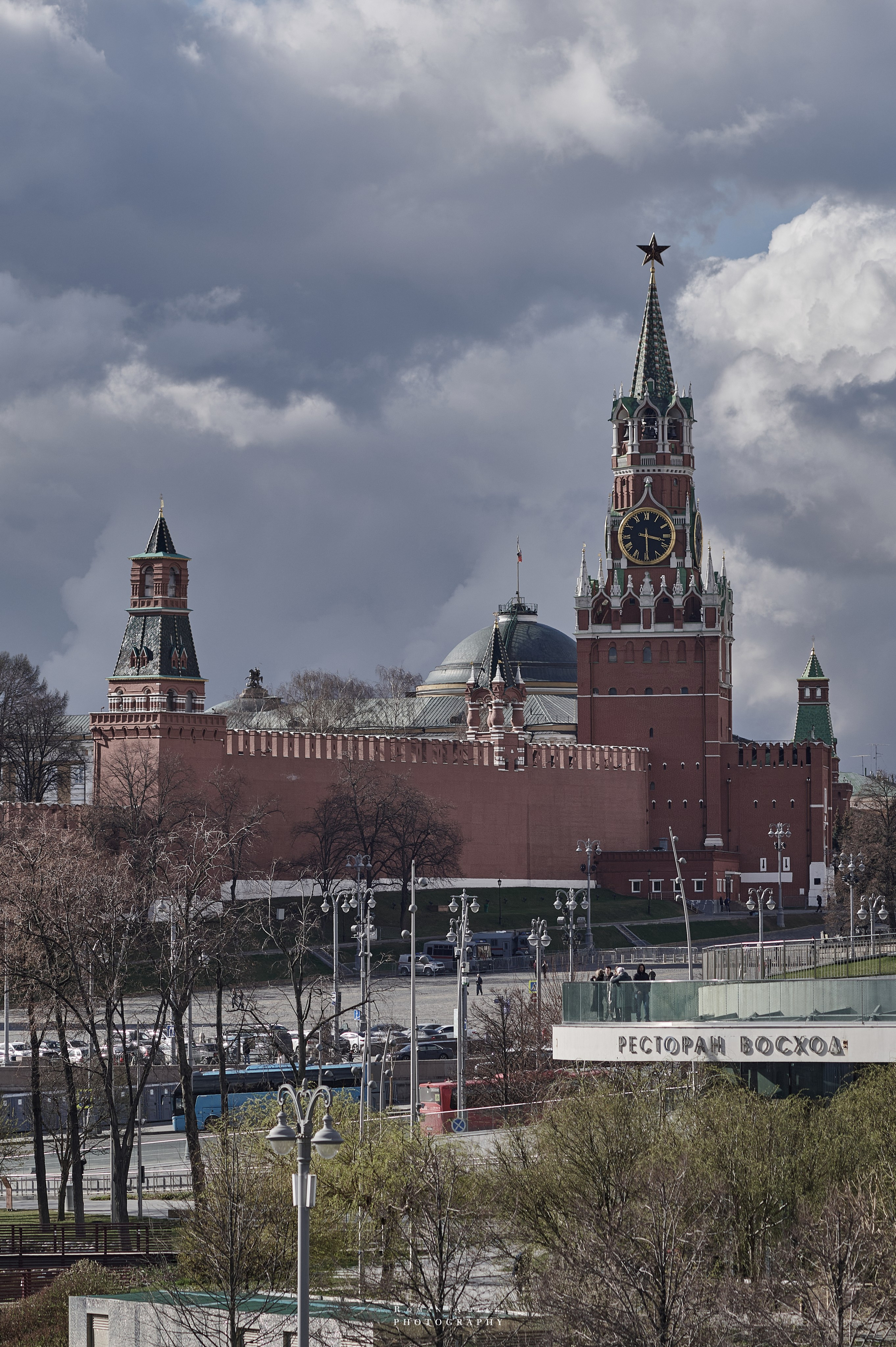 Москва. Апрель 2026. Фотограф Роман Адлер