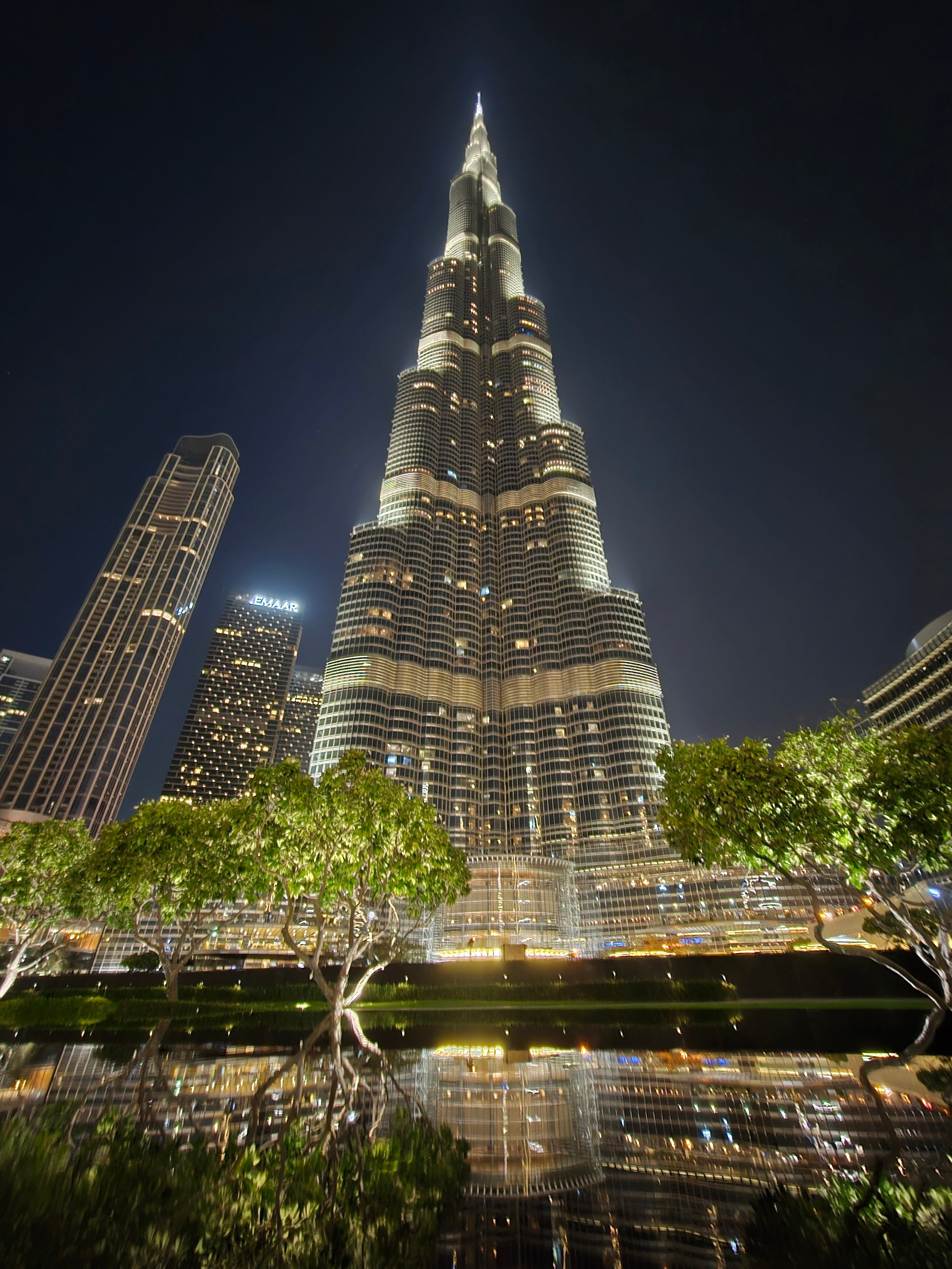 На улице все зелено