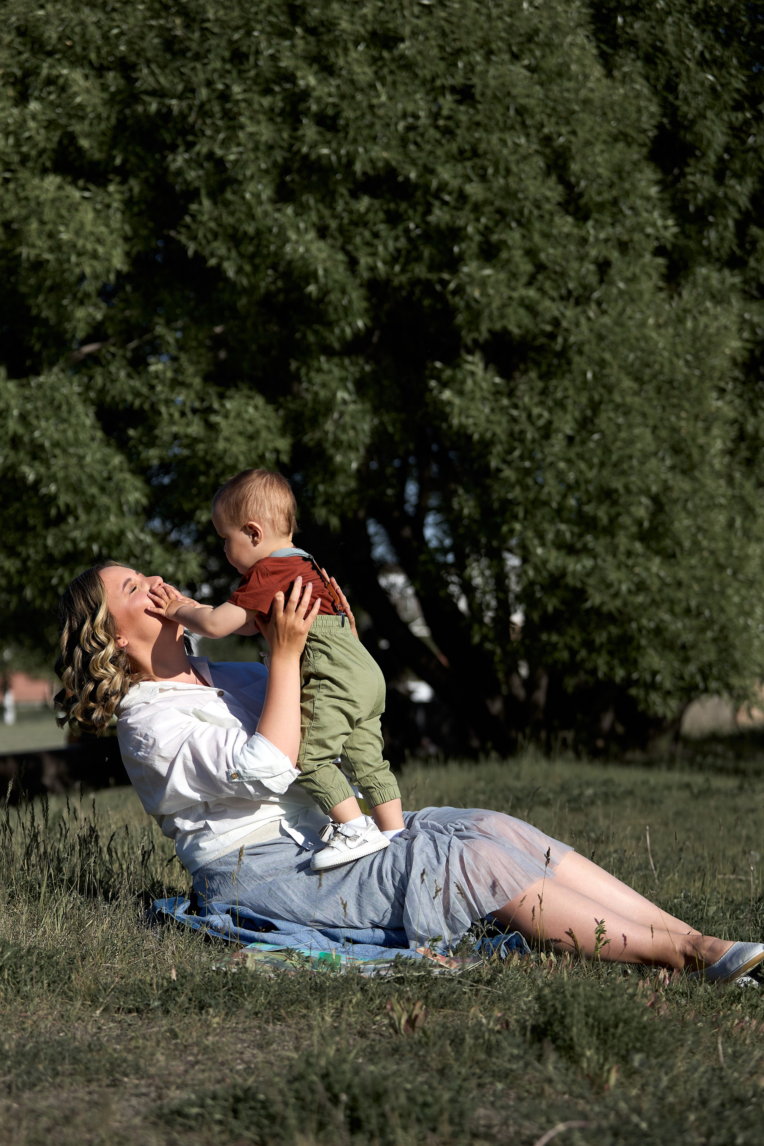 Семейная прогулка в Александровском саду. Свадебный и семейный фотограф в Ульяновске Орешина Елена