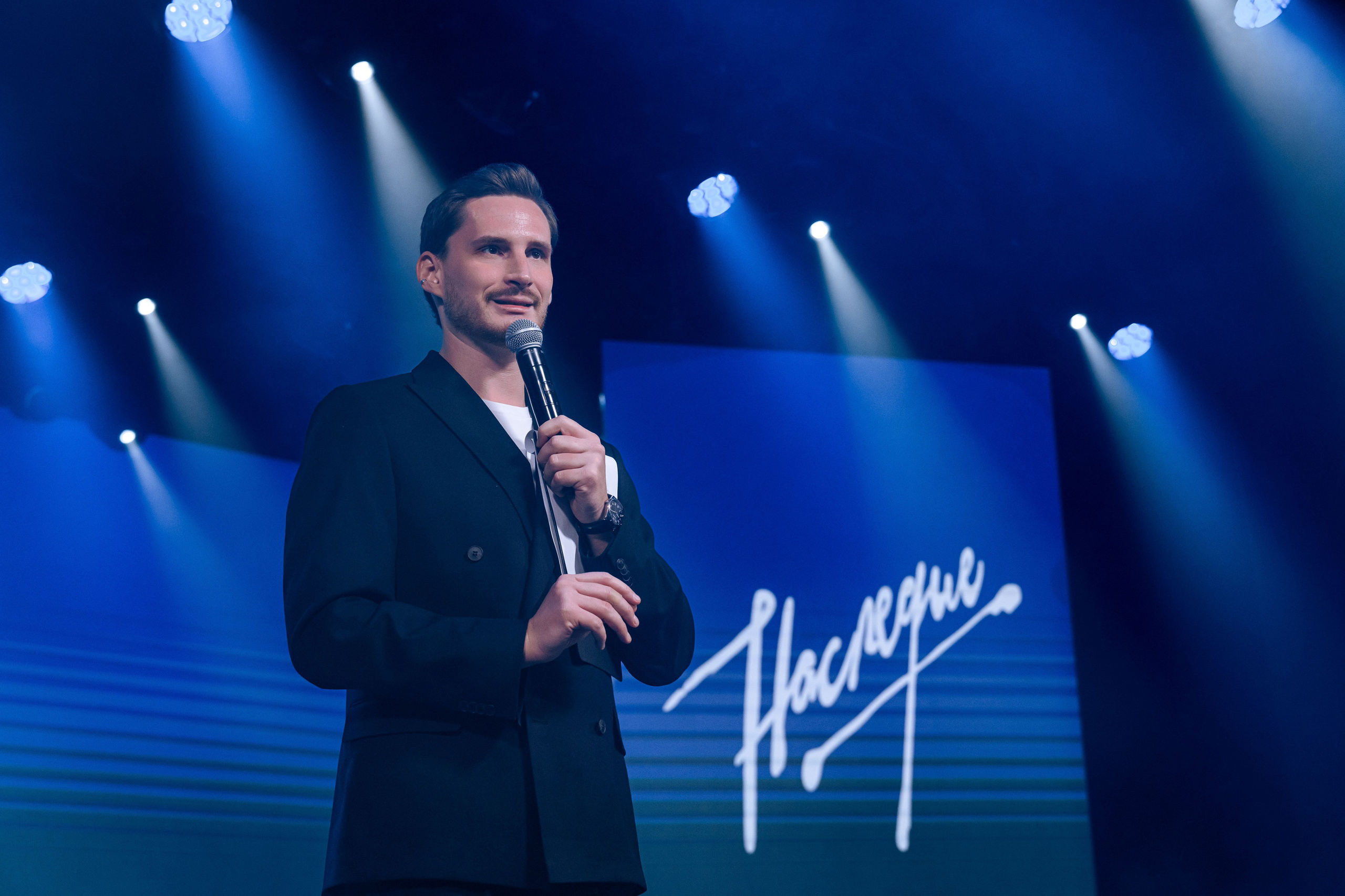 SIMPLE PRIVE. Максим Комаров — Профессиональный фотограф