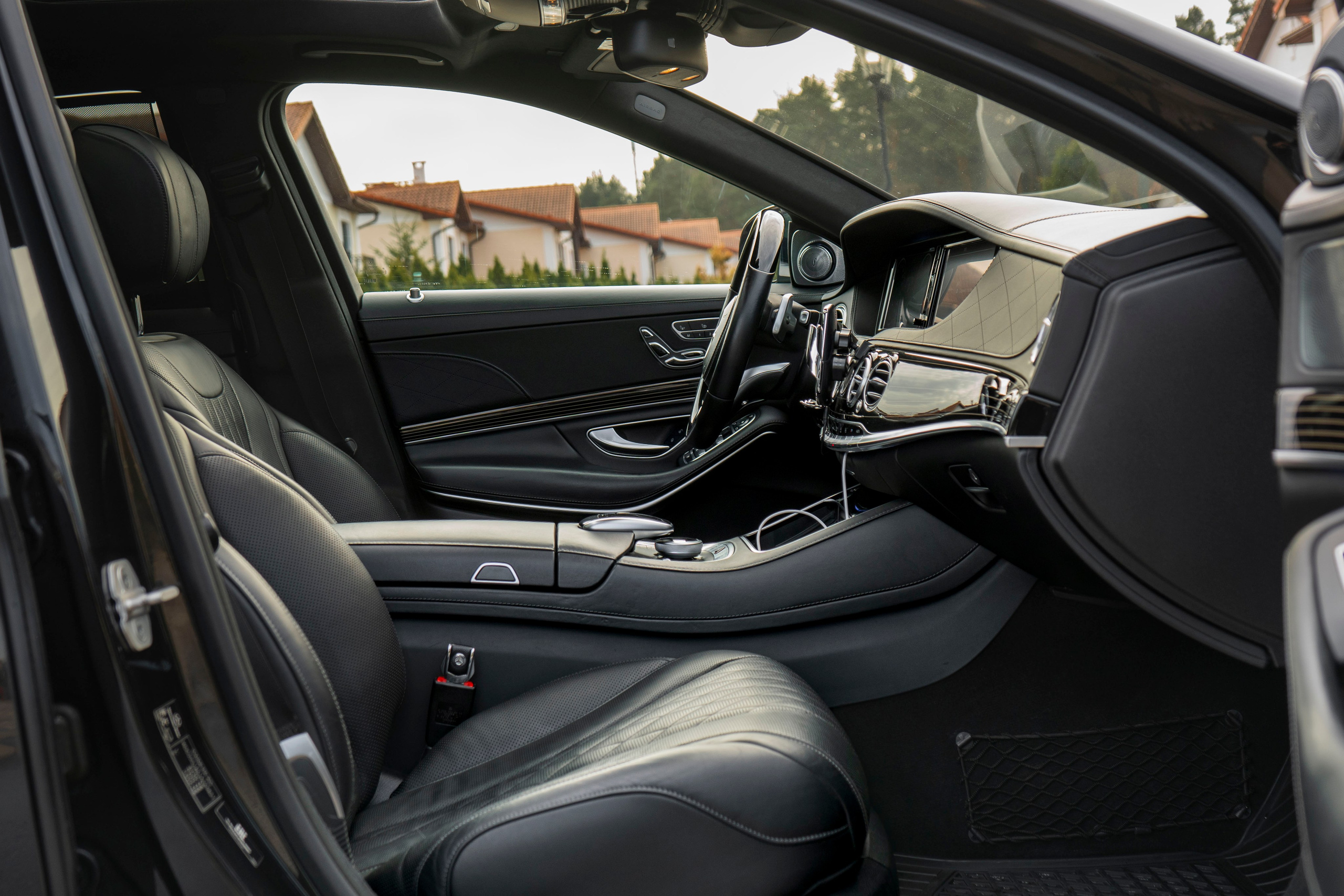 Mercedes S-class (W222)