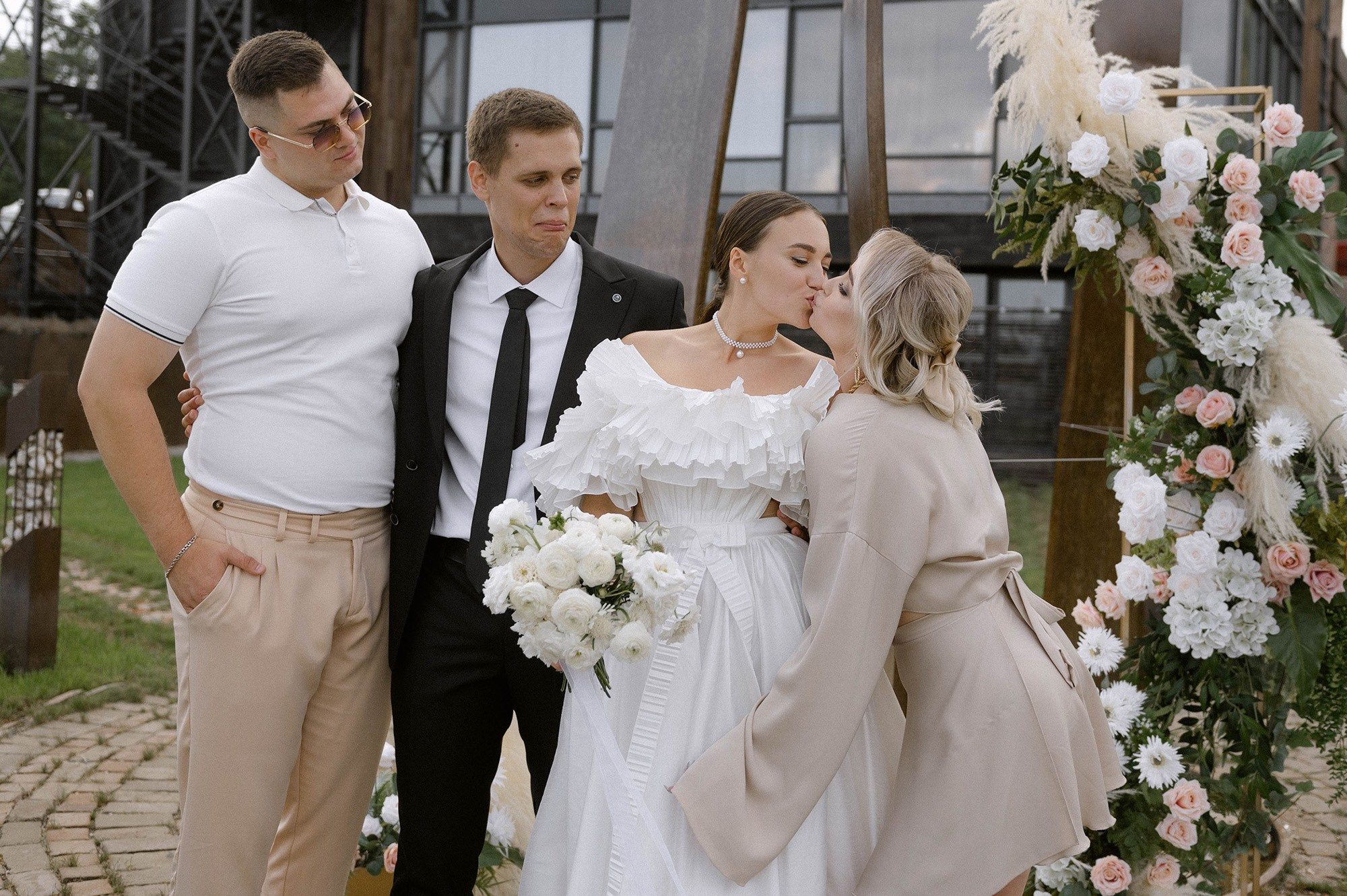 Важный шаг. Свадебный фотограф в Санкт-Петербурге, Москве, СПб Сергей Поддубный