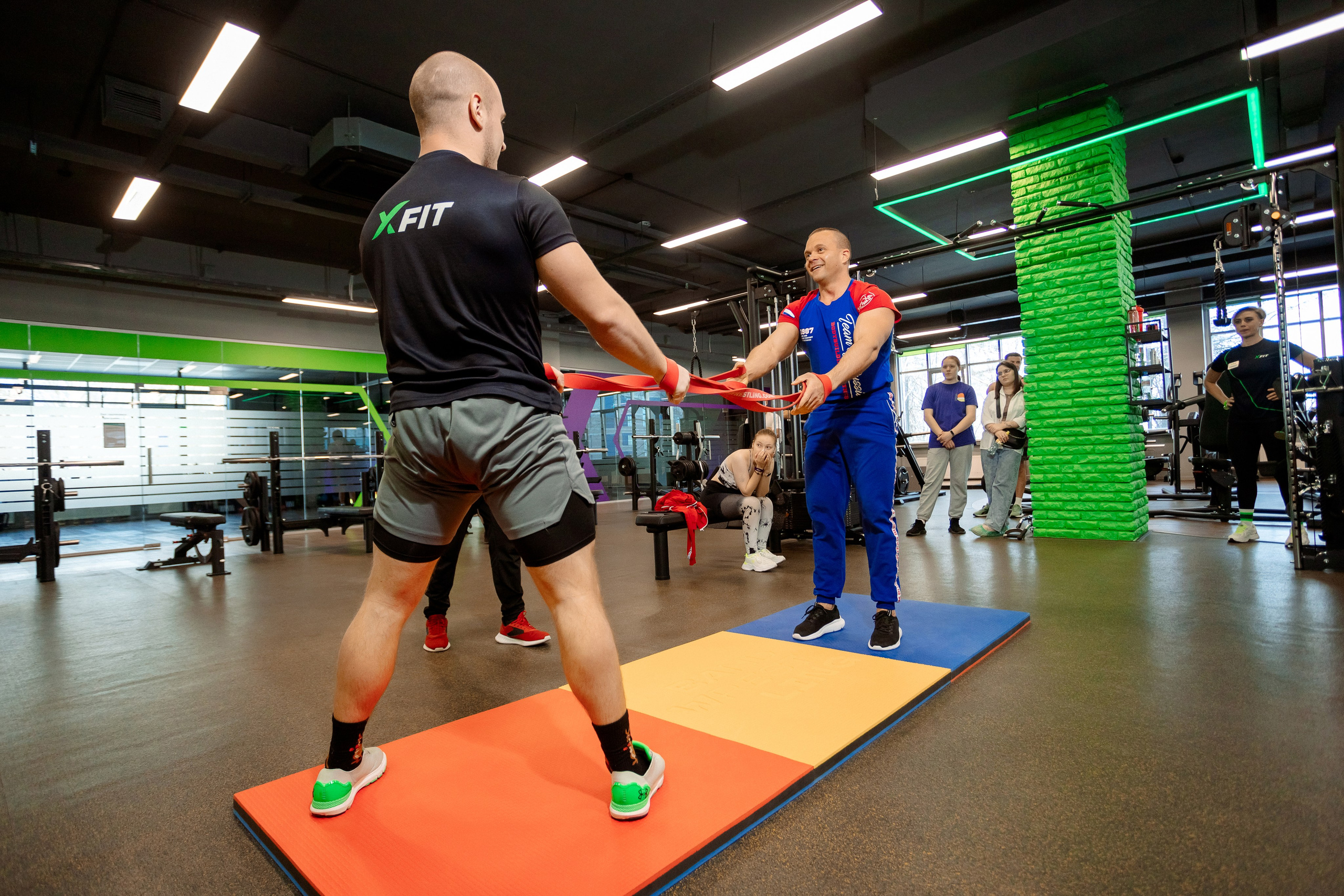 РЕПОРТАЖ: ФИТНЕСС-КЛУБ X-FIT. Профессиональный фотограф в Ижевске Леша Петров